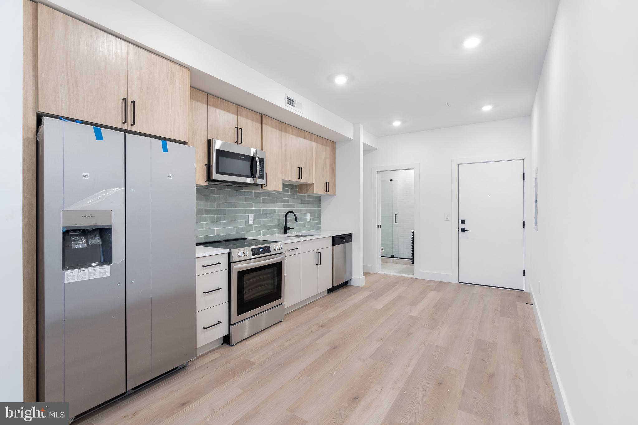 FISHTOWN - Residential Lease