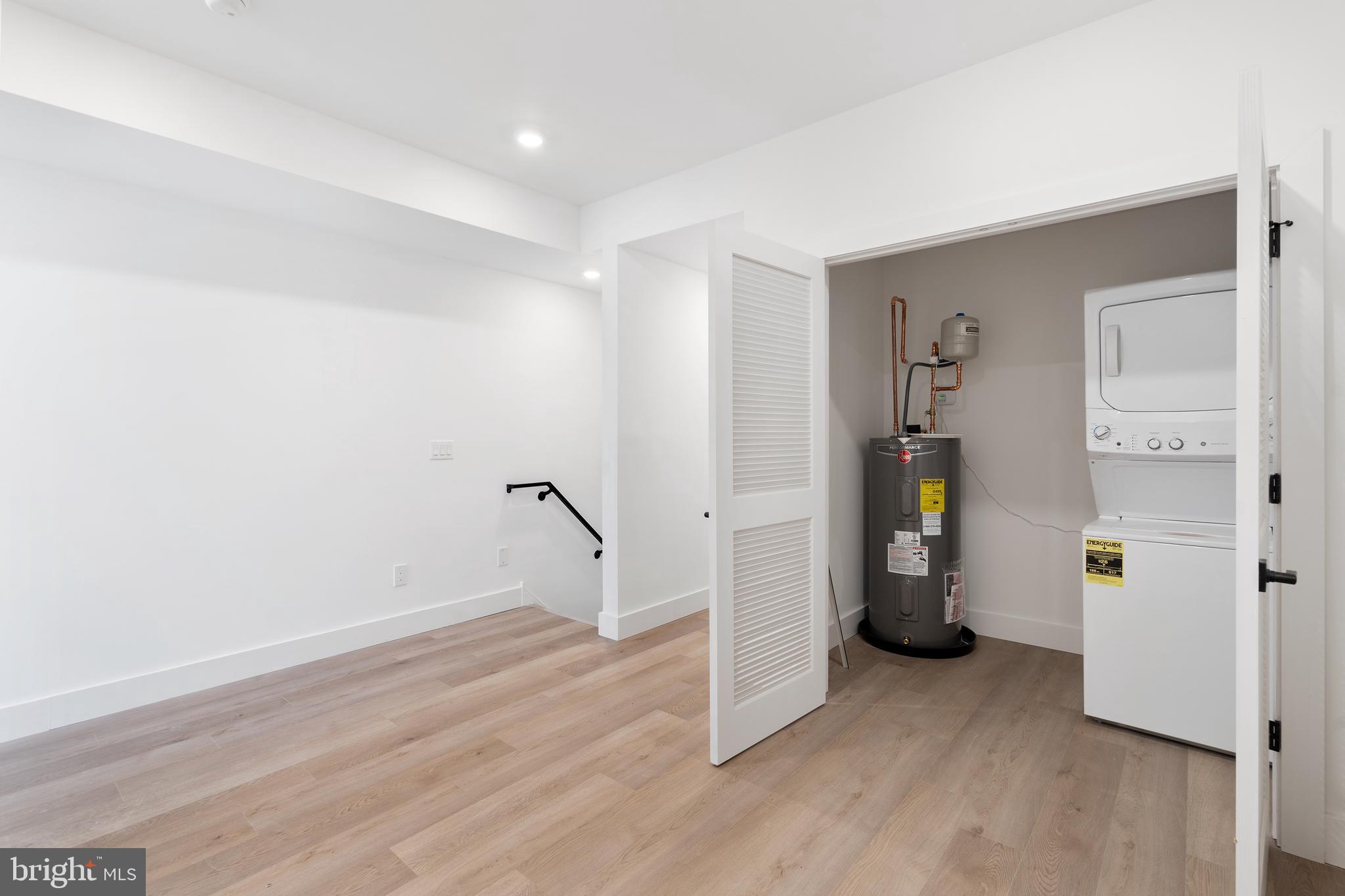 FISHTOWN - Residential Lease