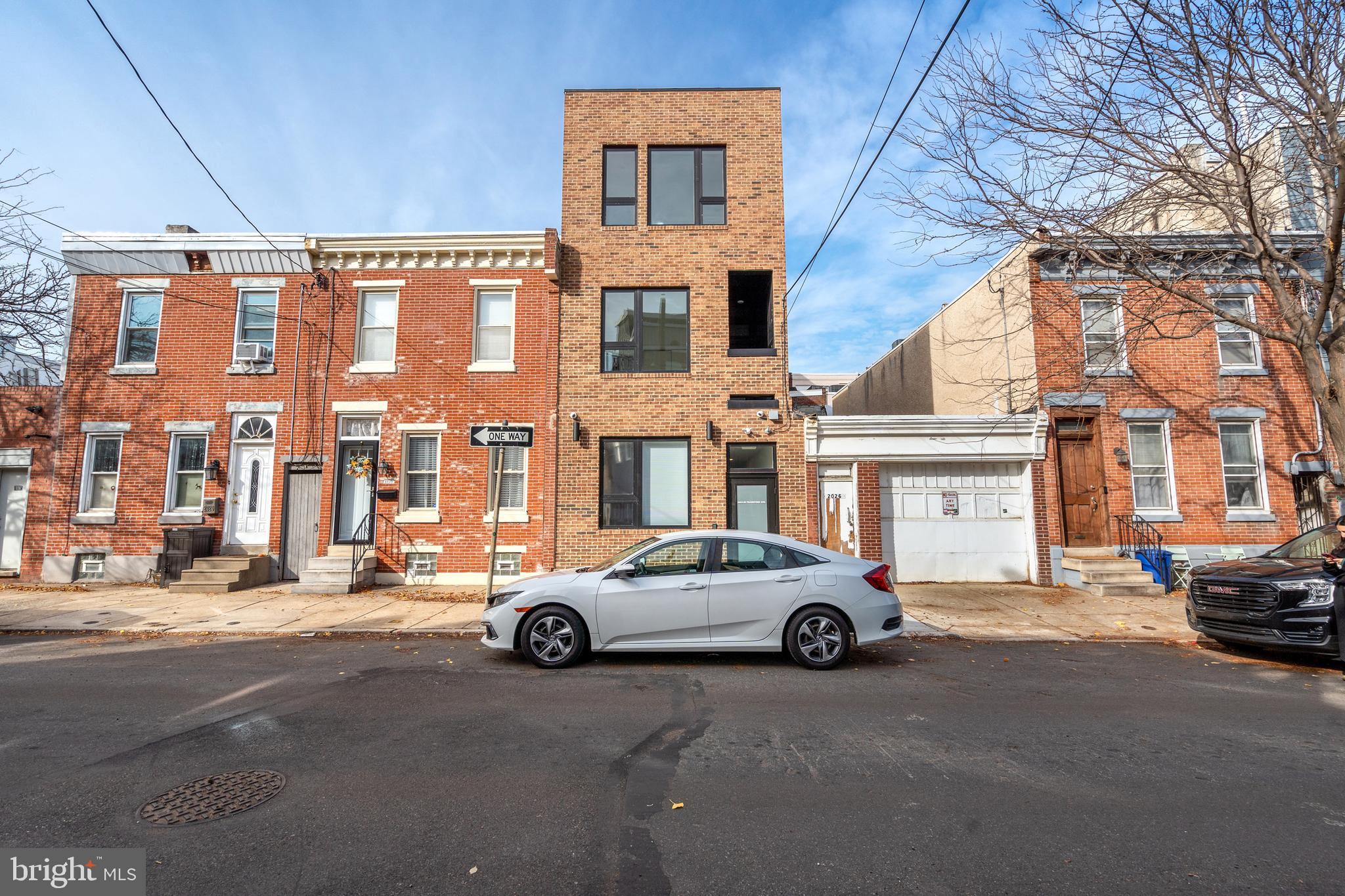 FISHTOWN - Residential Lease