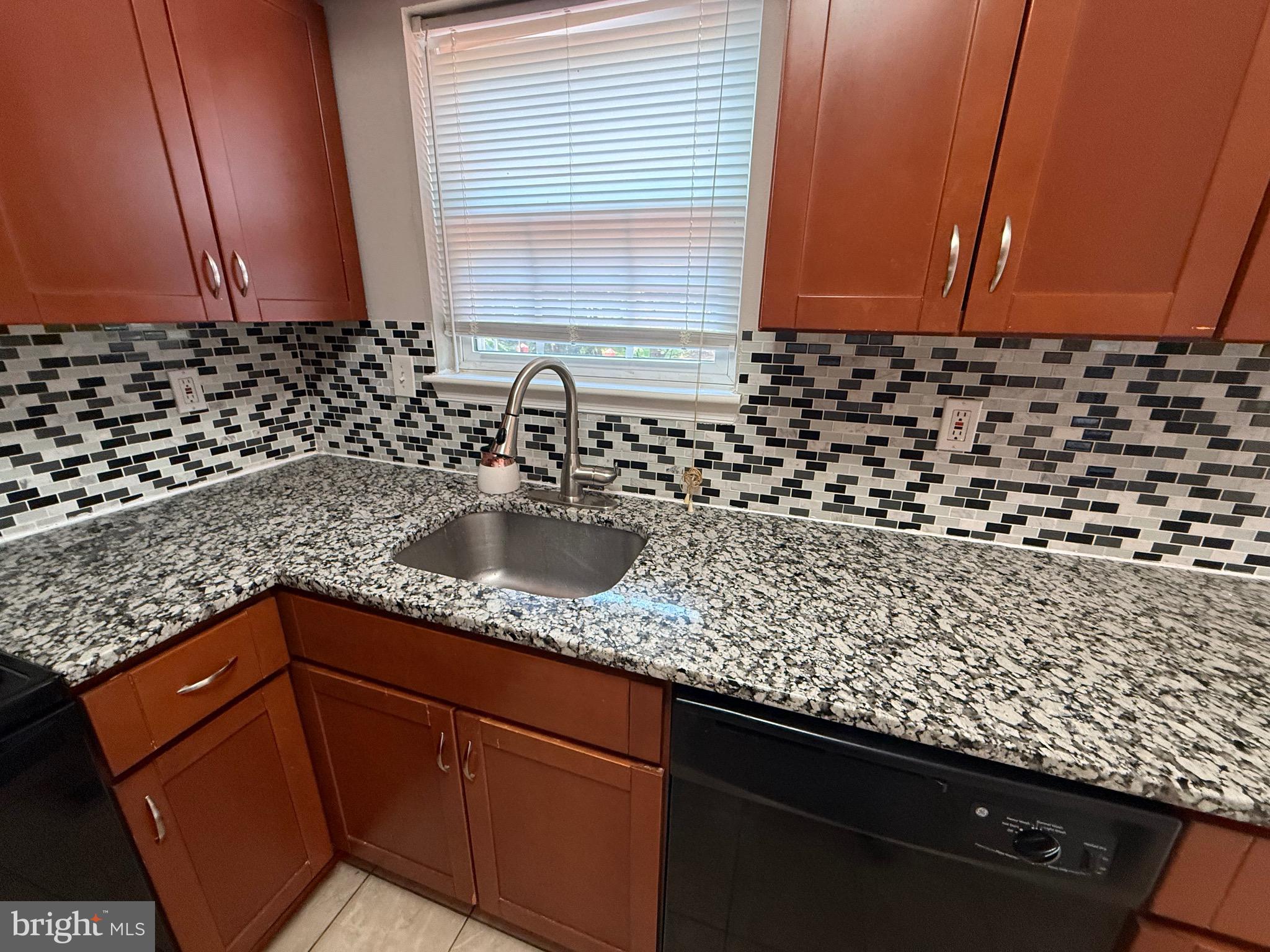 BALTIMORE - Residential Lease