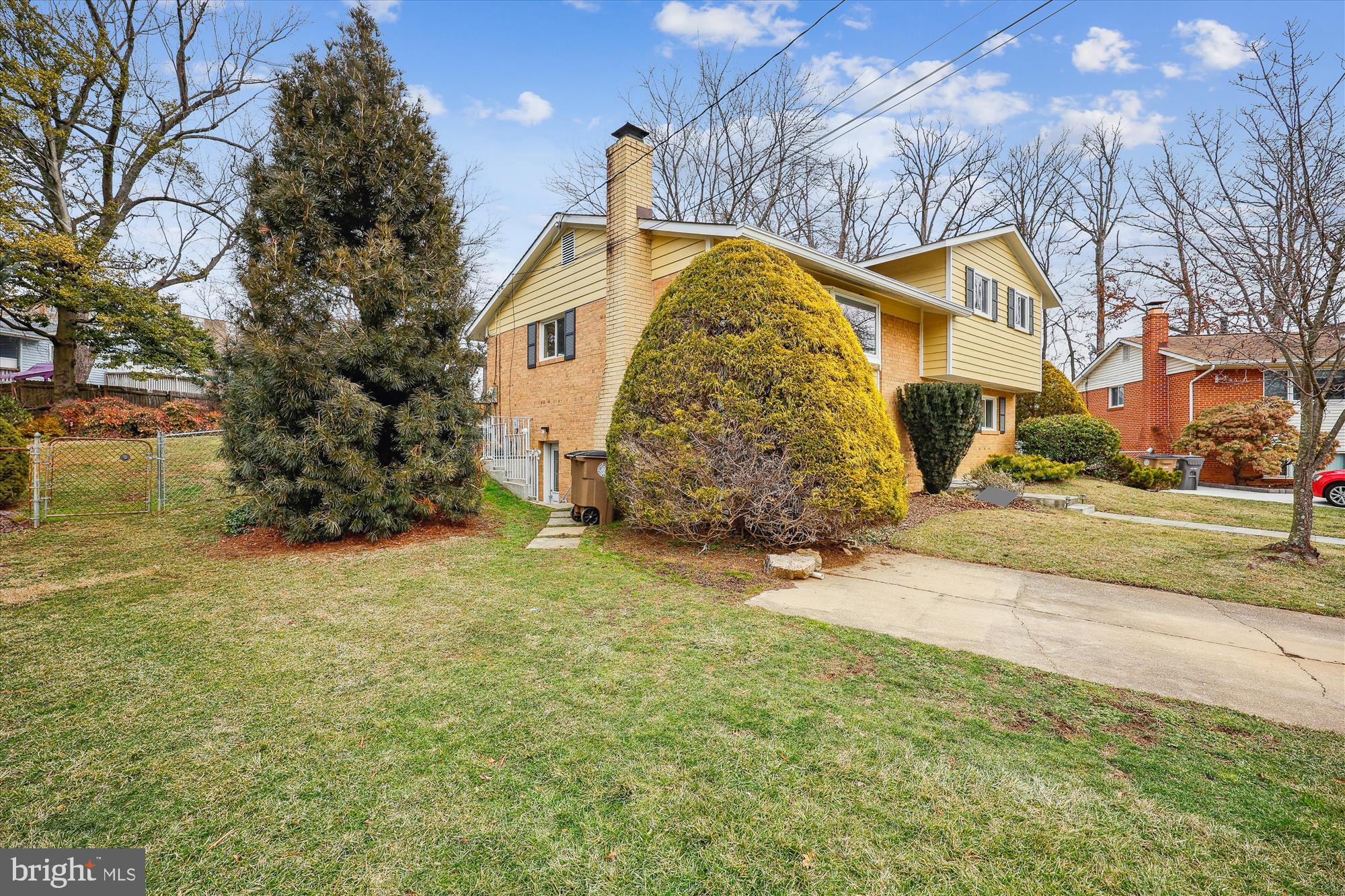 MONTROSE - Residential