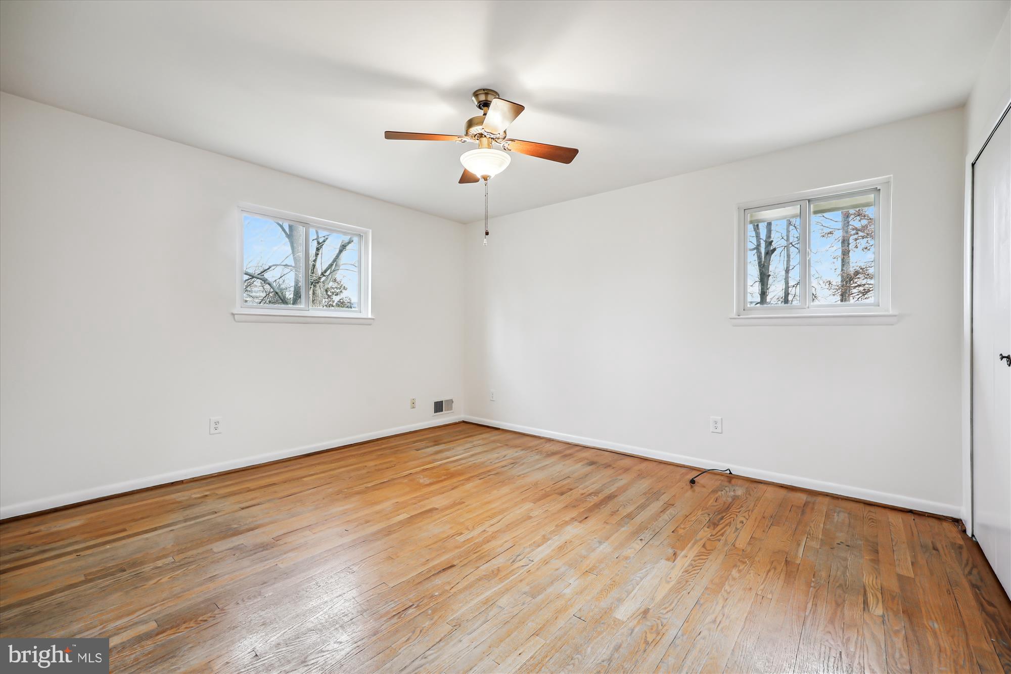 MONTROSE - Residential