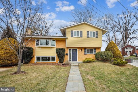 3 LORRAINE COURT ROCKVILLE MD 20852