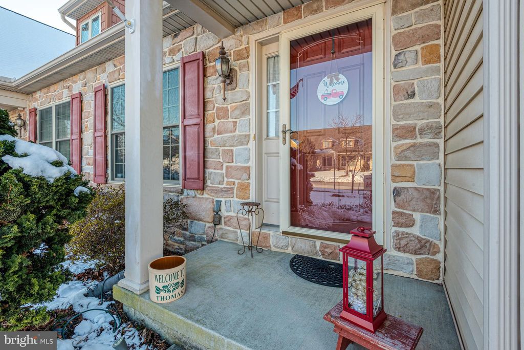 Photo of 5123 Summerfield Drive, MOUNT JOY, PA 17552 (MLS # PALA2082294)