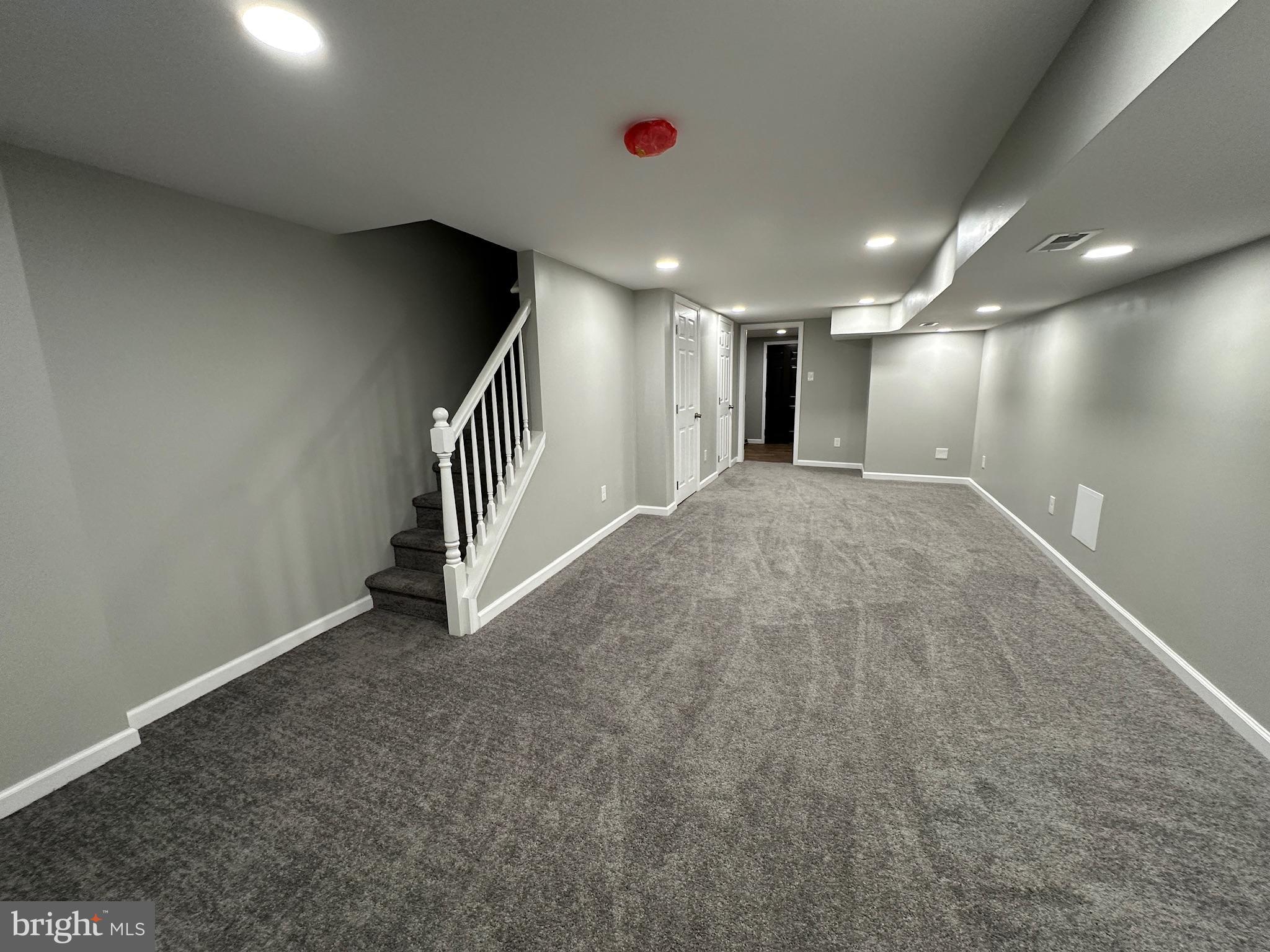 WEST OAK LANE - Residential