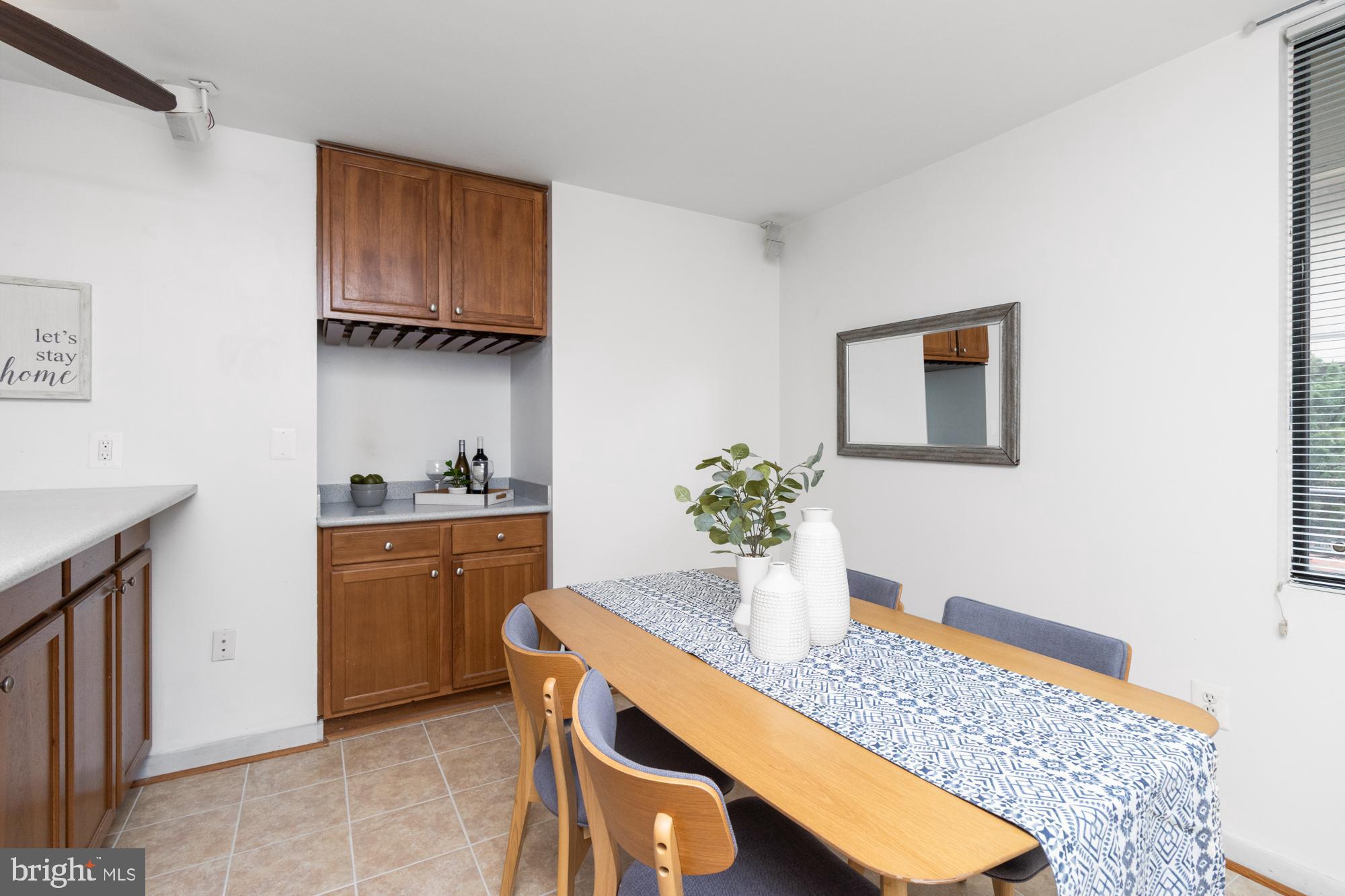 COLD SPRING NEWTOWN - Residential