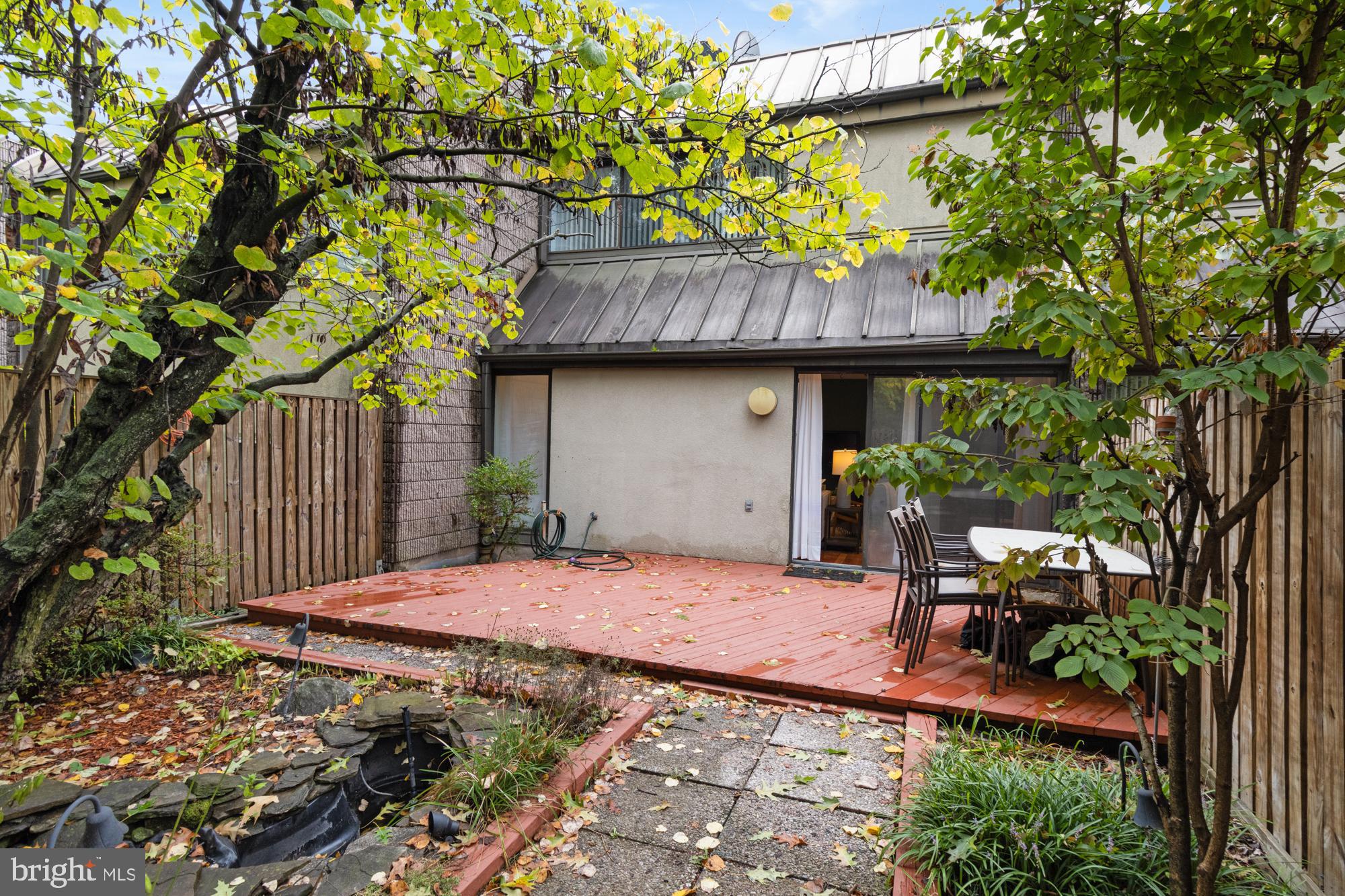 COLD SPRING NEWTOWN - Residential