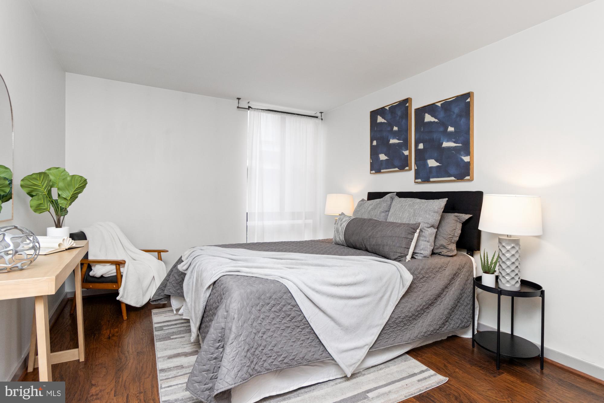 COLD SPRING NEWTOWN - Residential