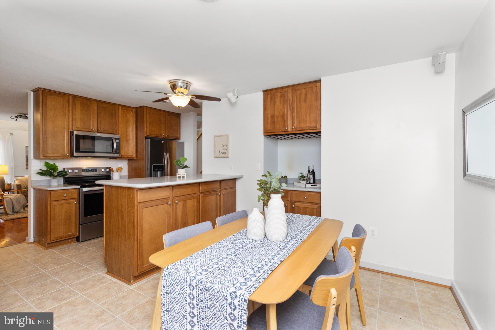 COLD SPRING NEWTOWN - Residential