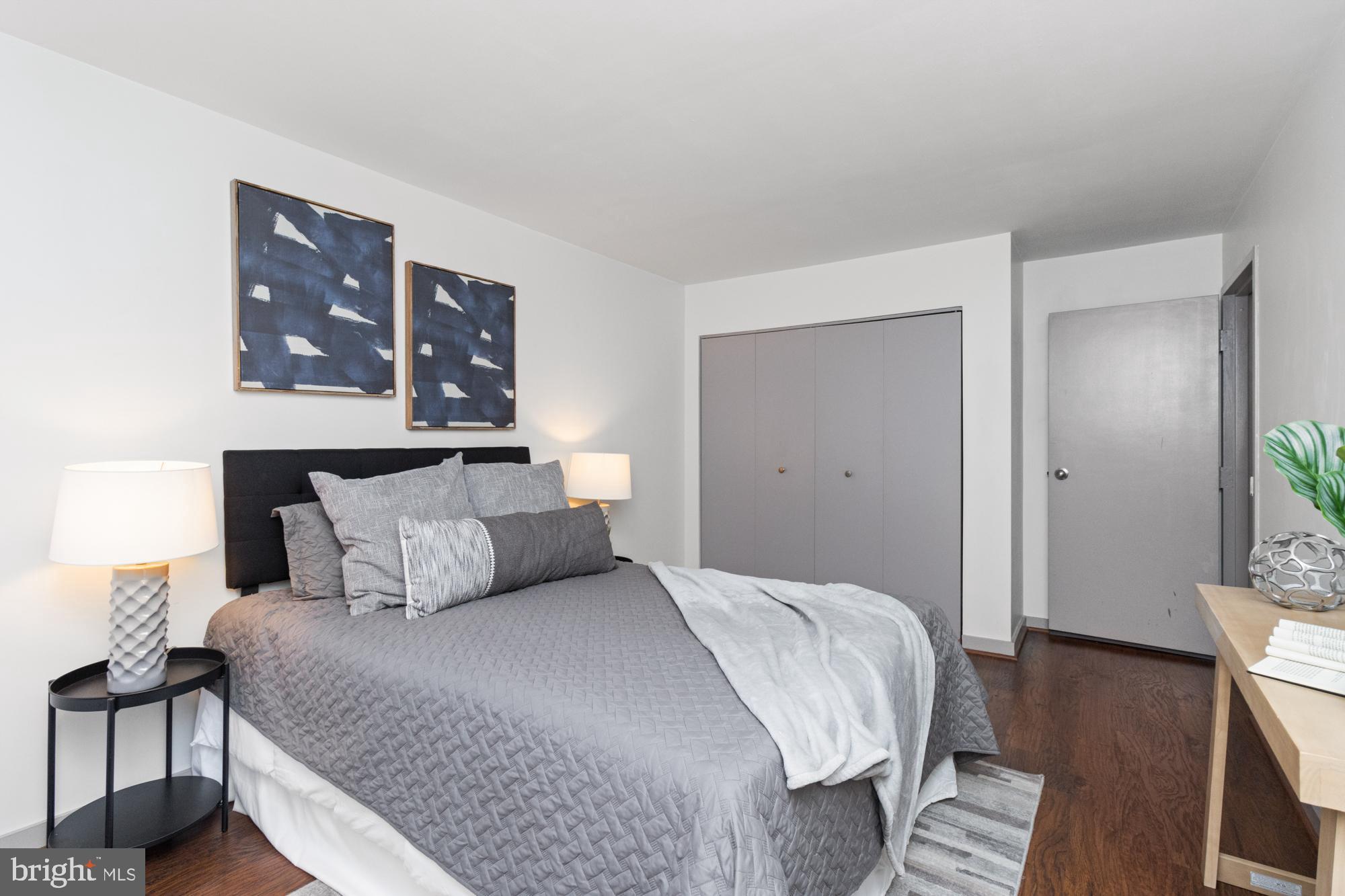 COLD SPRING NEWTOWN - Residential