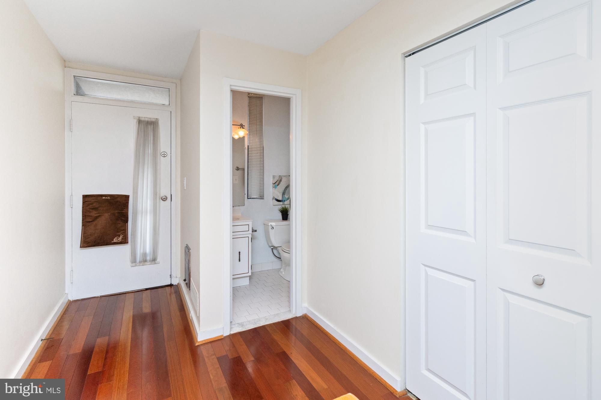 COLD SPRING NEWTOWN - Residential