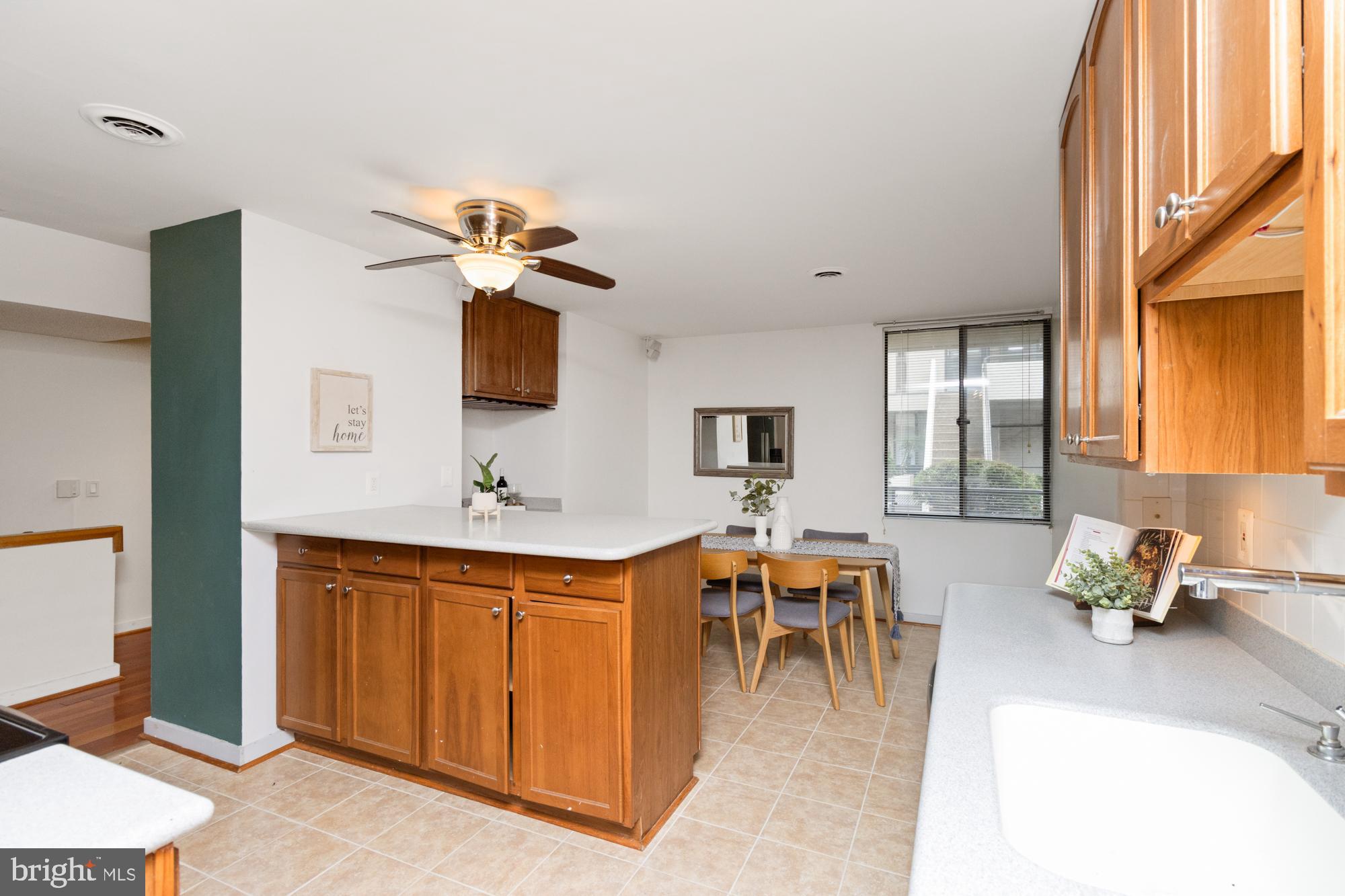 COLD SPRING NEWTOWN - Residential