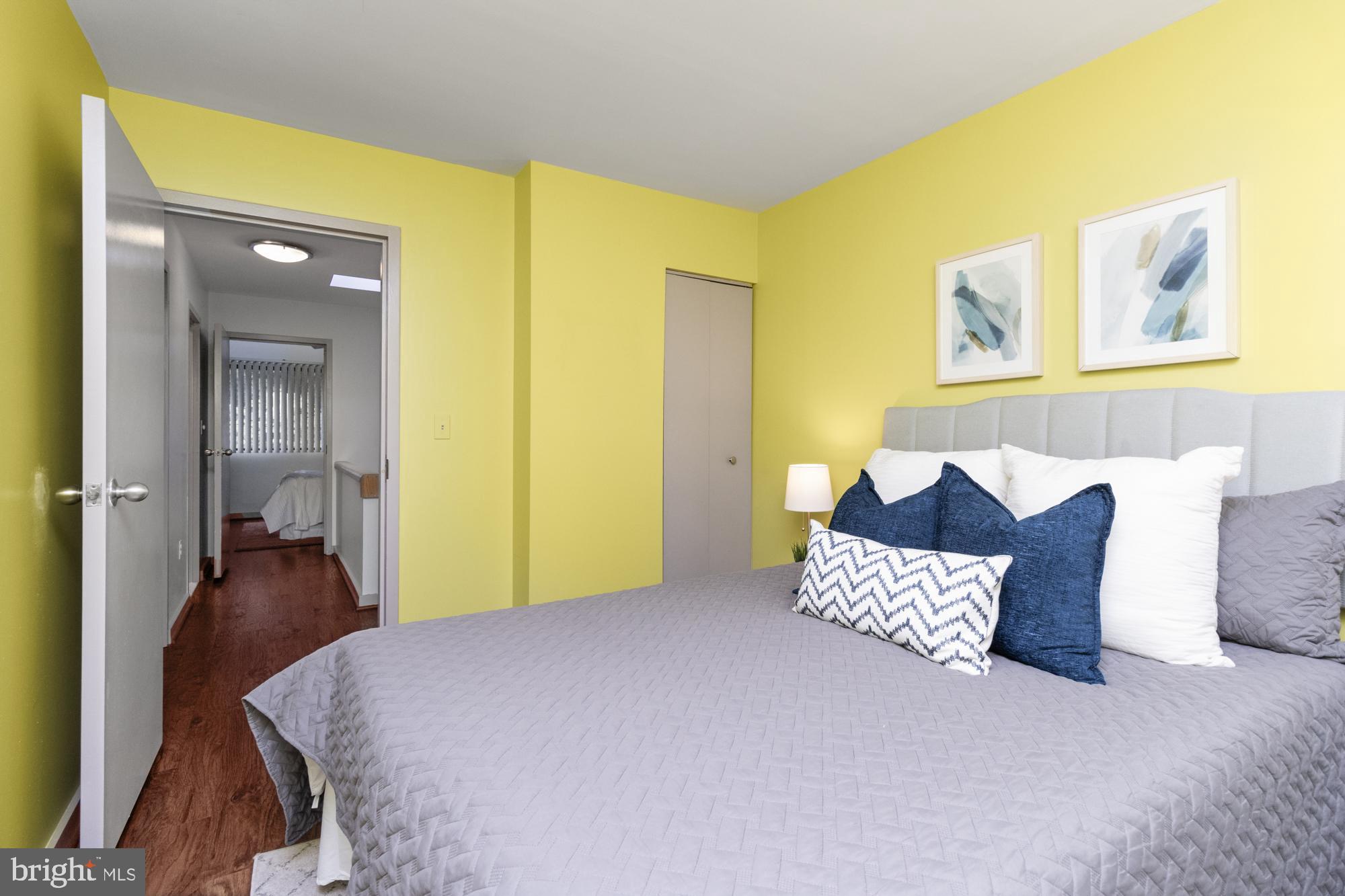 COLD SPRING NEWTOWN - Residential