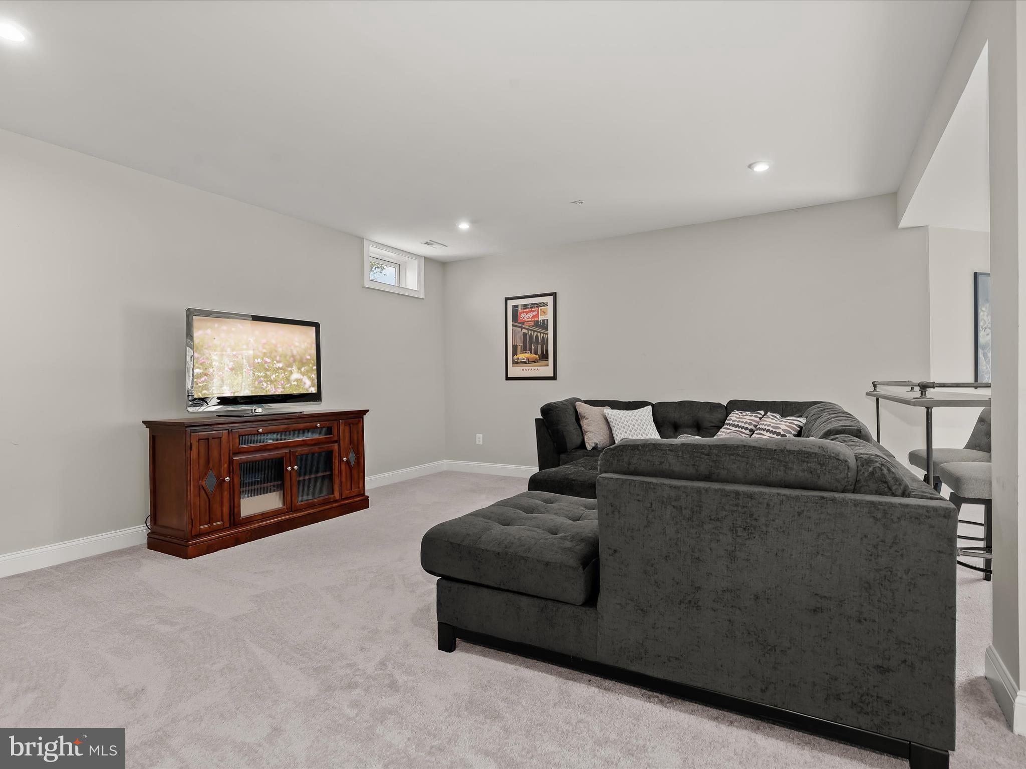 ENCLAVE AT RIVER HILL - Residential