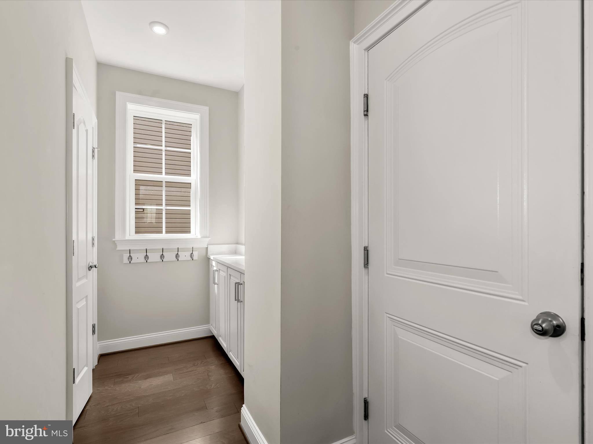 ENCLAVE AT RIVER HILL - Residential