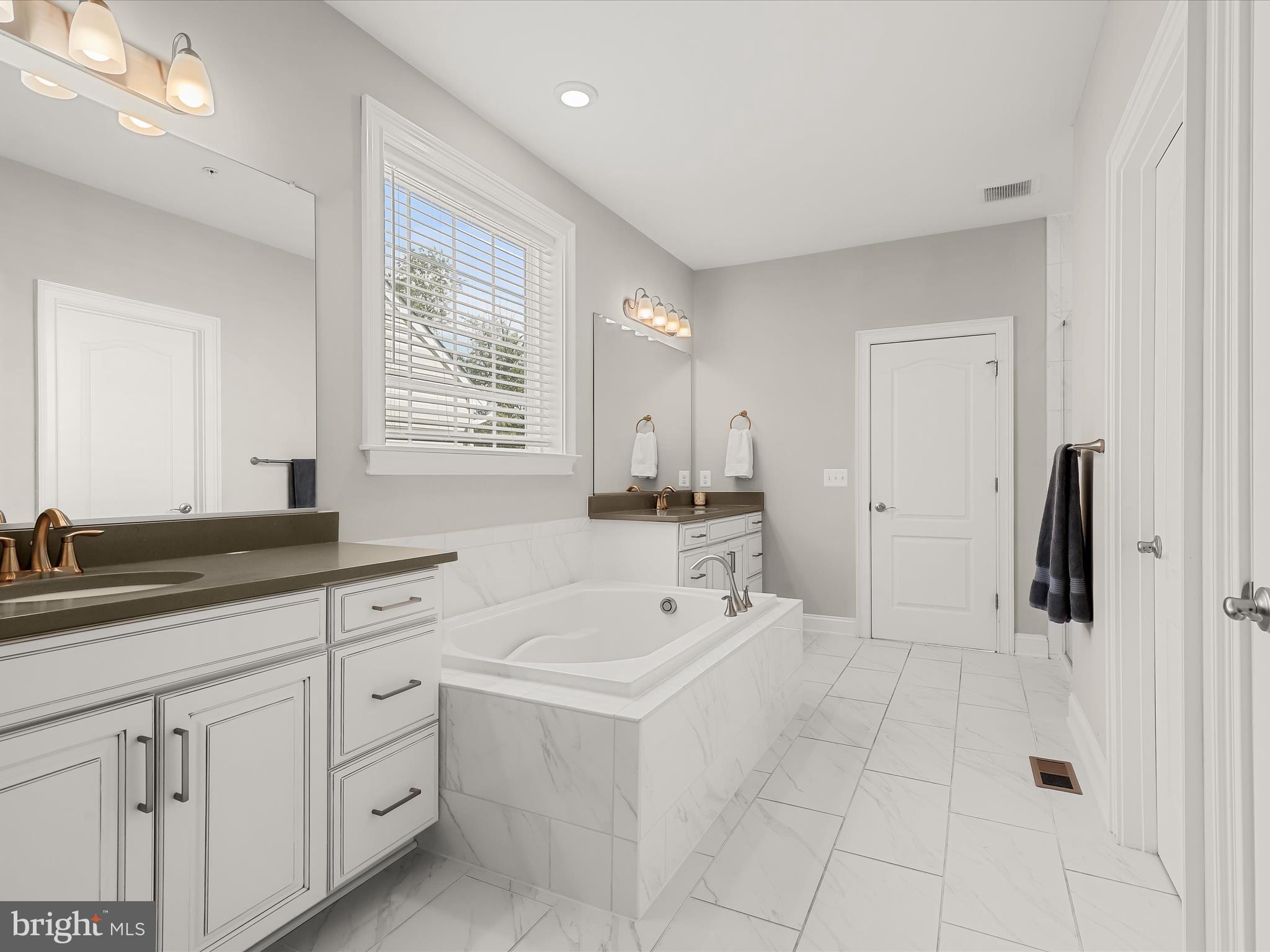 ENCLAVE AT RIVER HILL - Residential