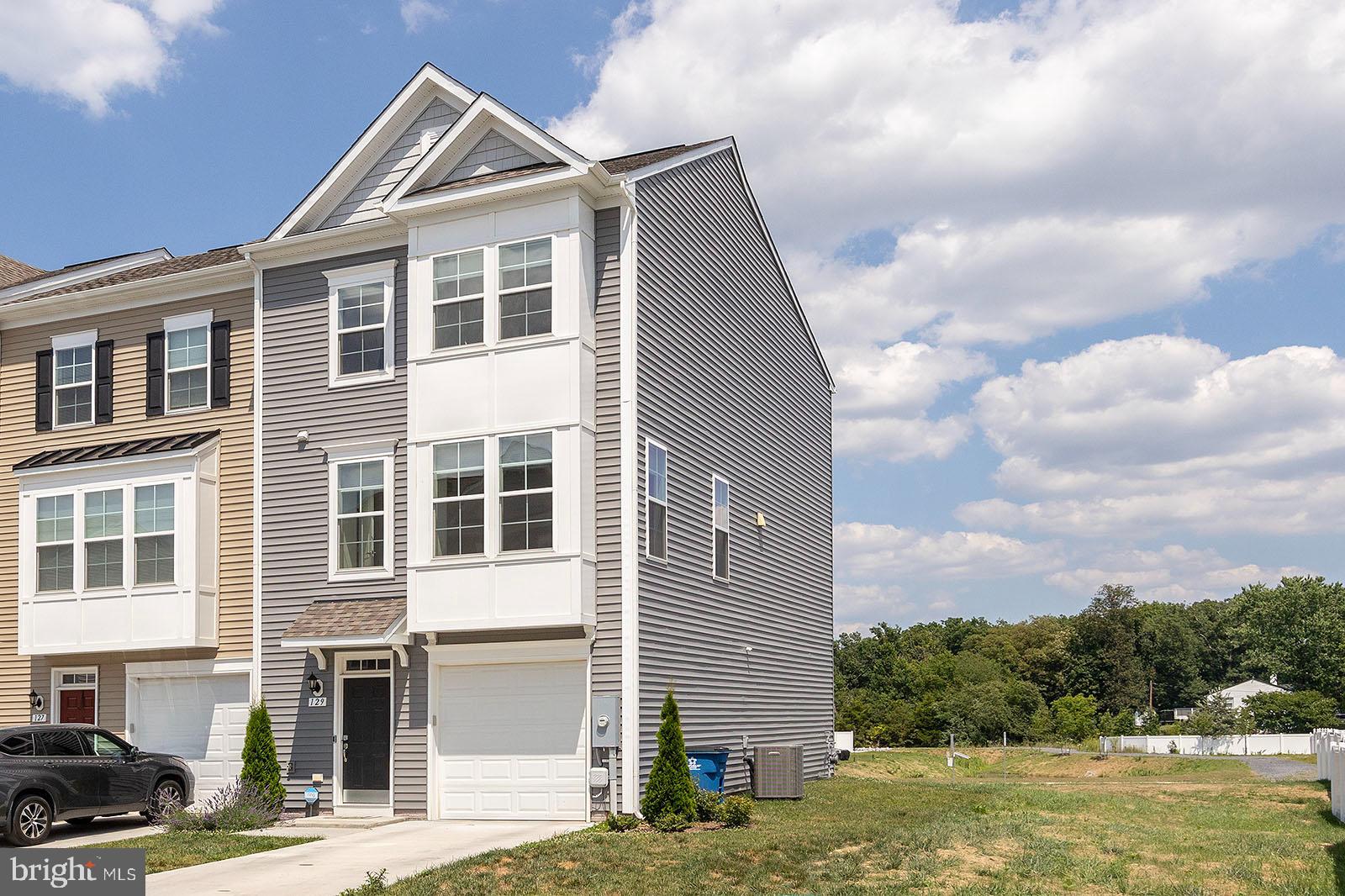 FREEDOM MANOR - Residential