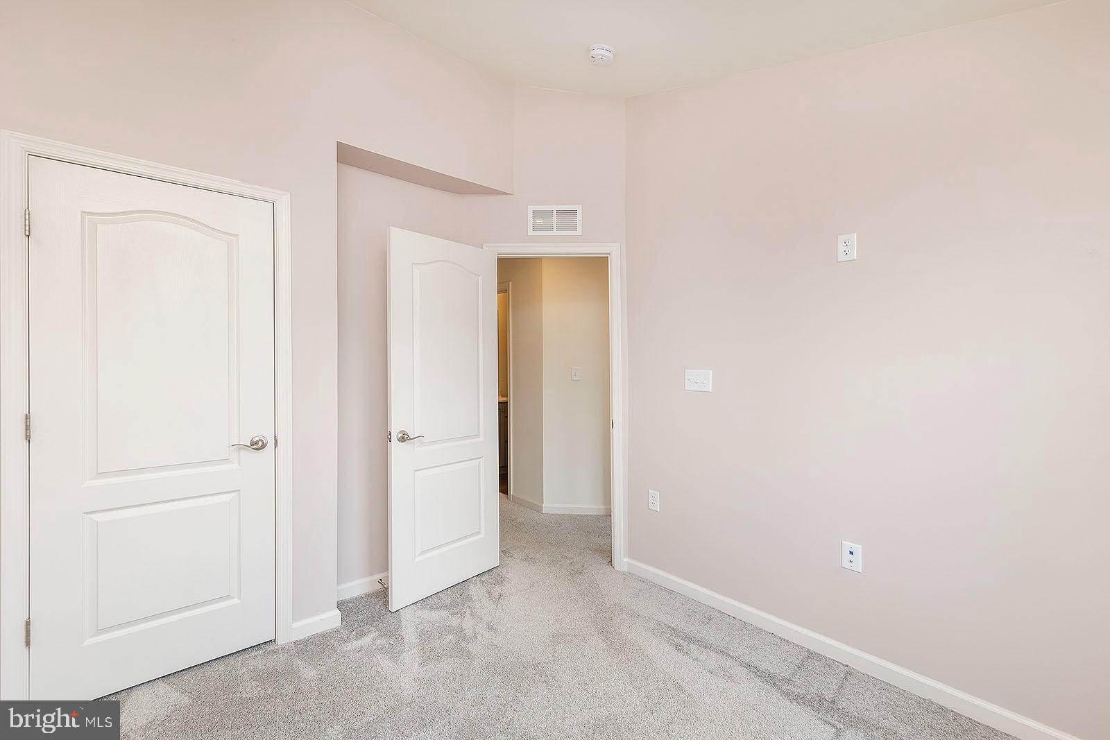 FREEDOM MANOR - Residential