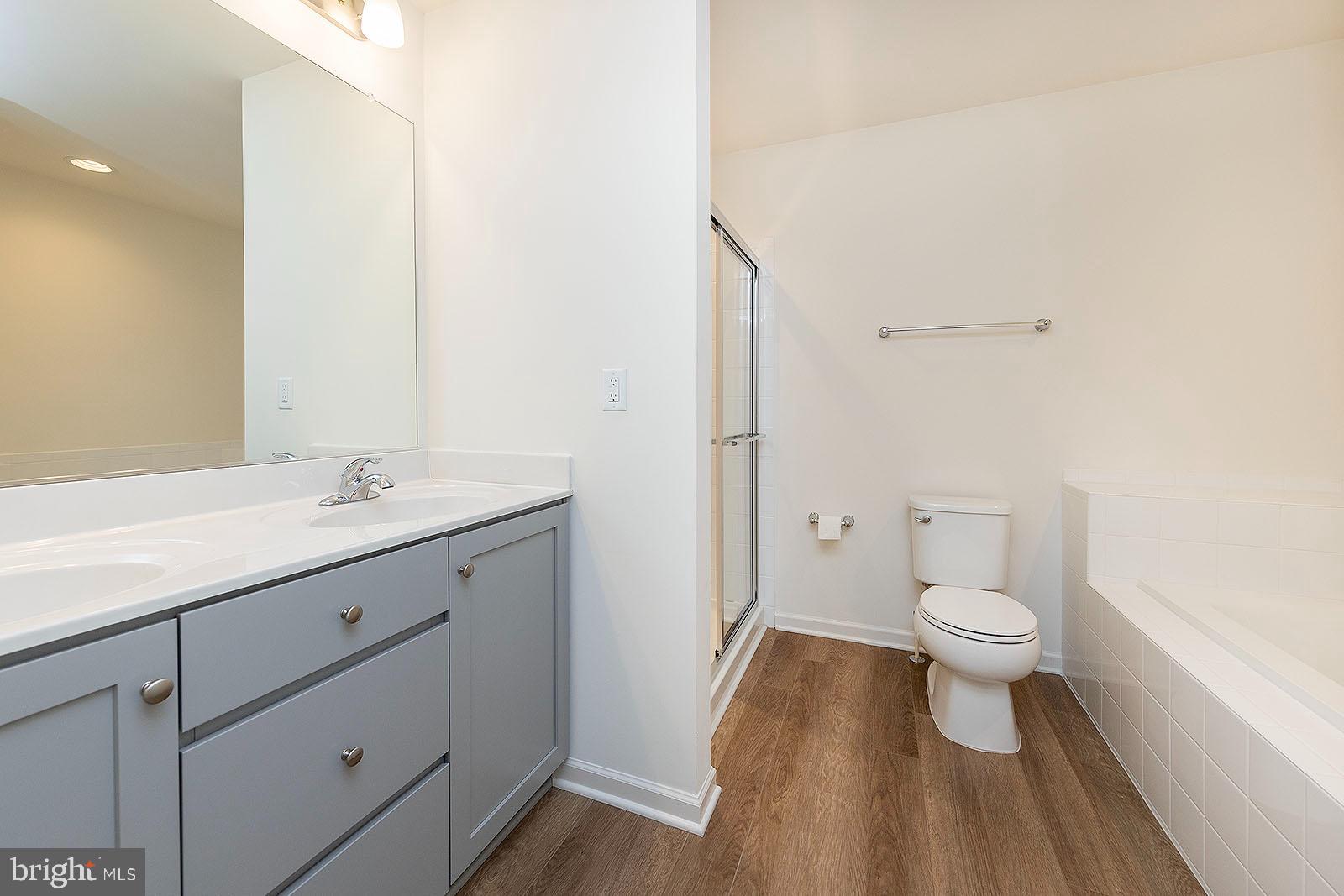 FREEDOM MANOR - Residential