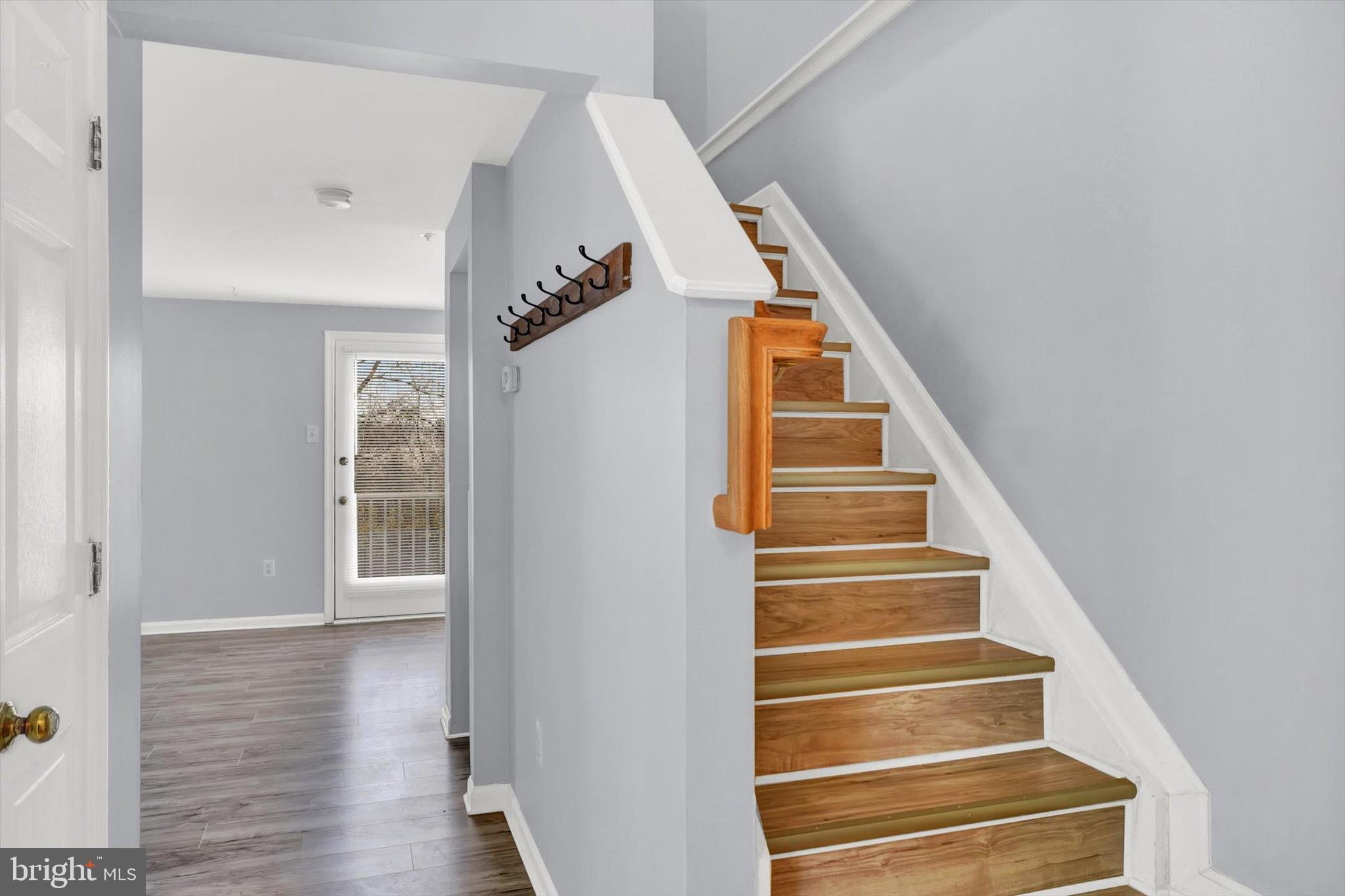 WEST SHORE - Residential Lease