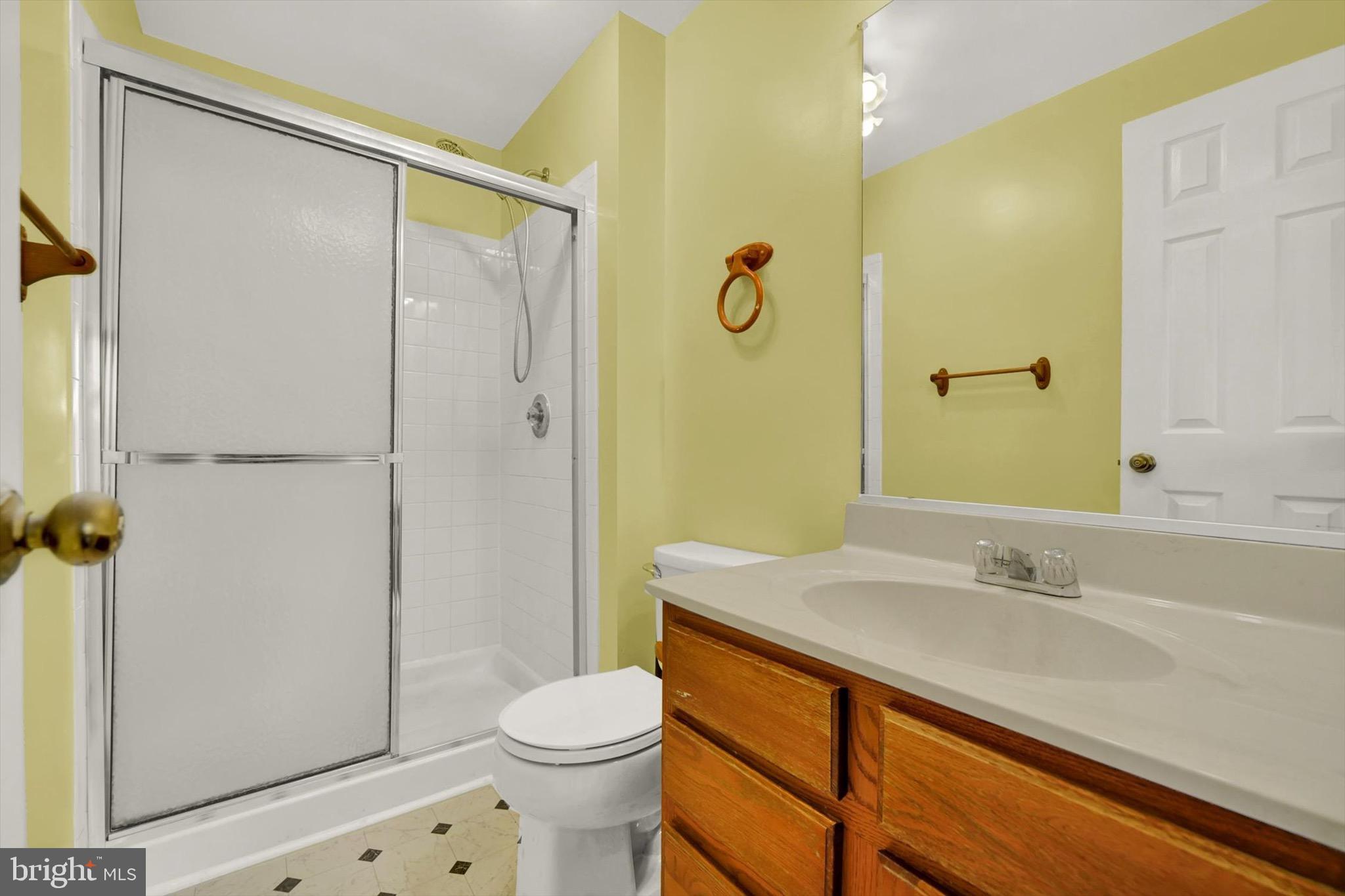 WEST SHORE - Residential Lease