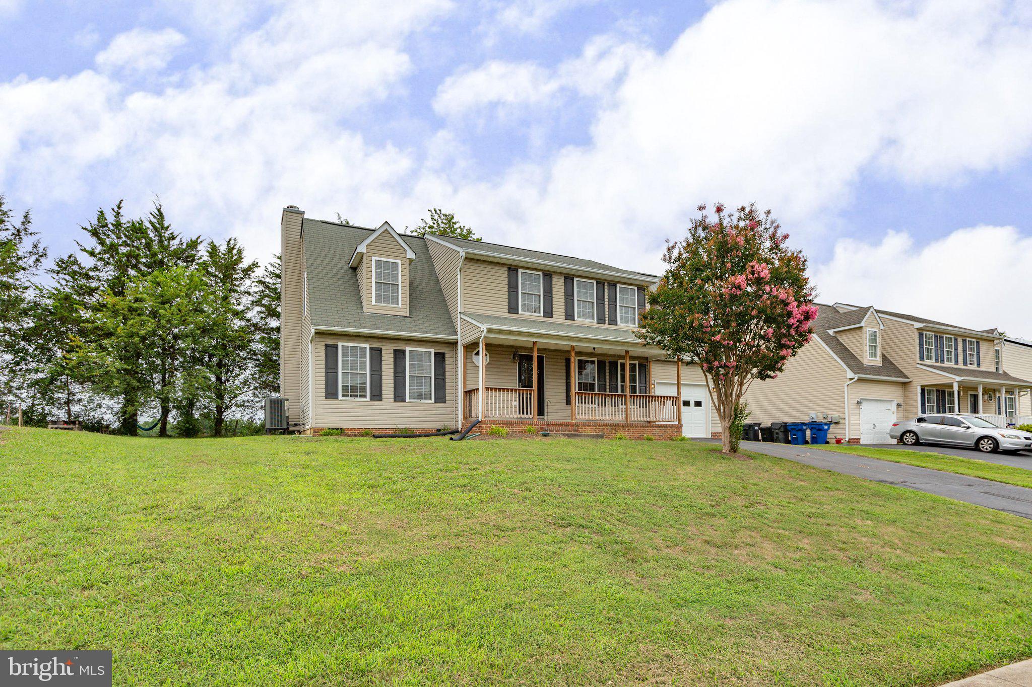 HUNTINGTON MEADOWS - Residential