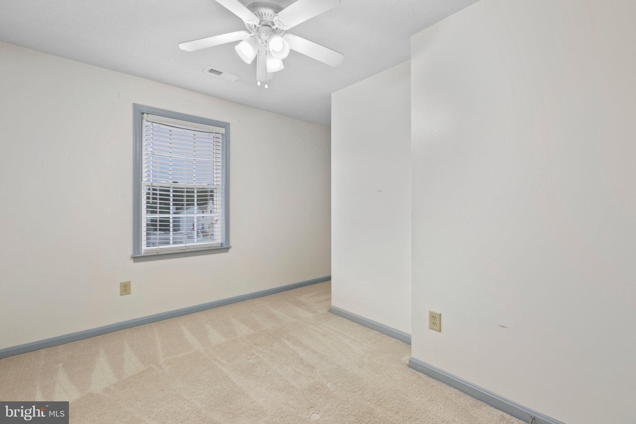 HUNTINGTON MEADOWS - Residential