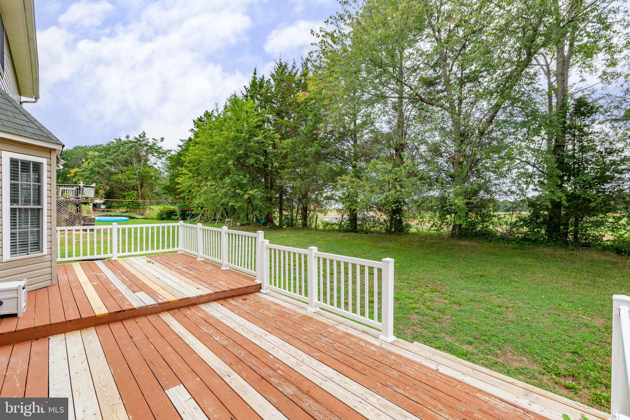 HUNTINGTON MEADOWS - Residential