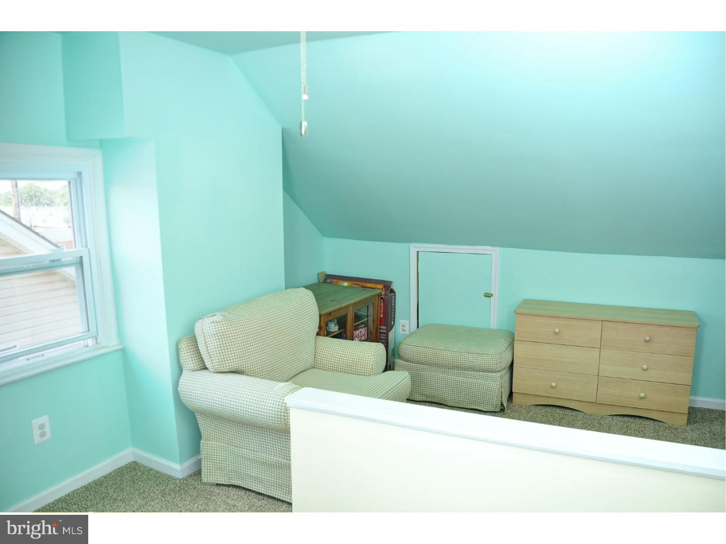 LANSDALE - Residential