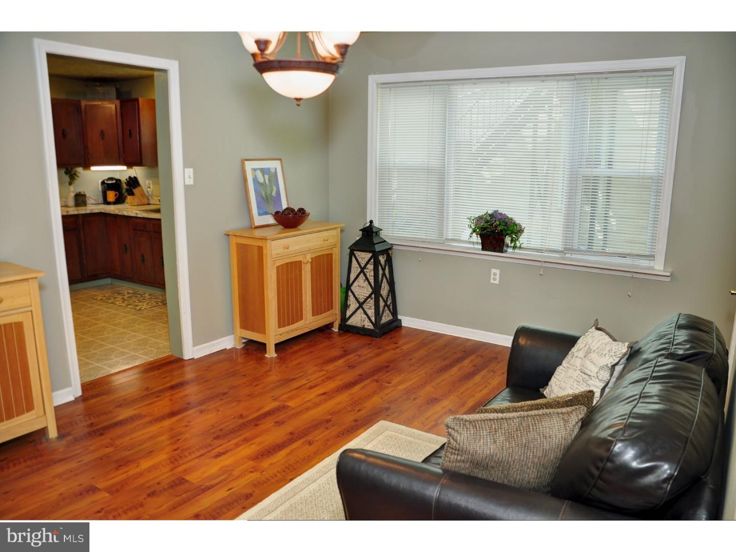 LANSDALE - Residential