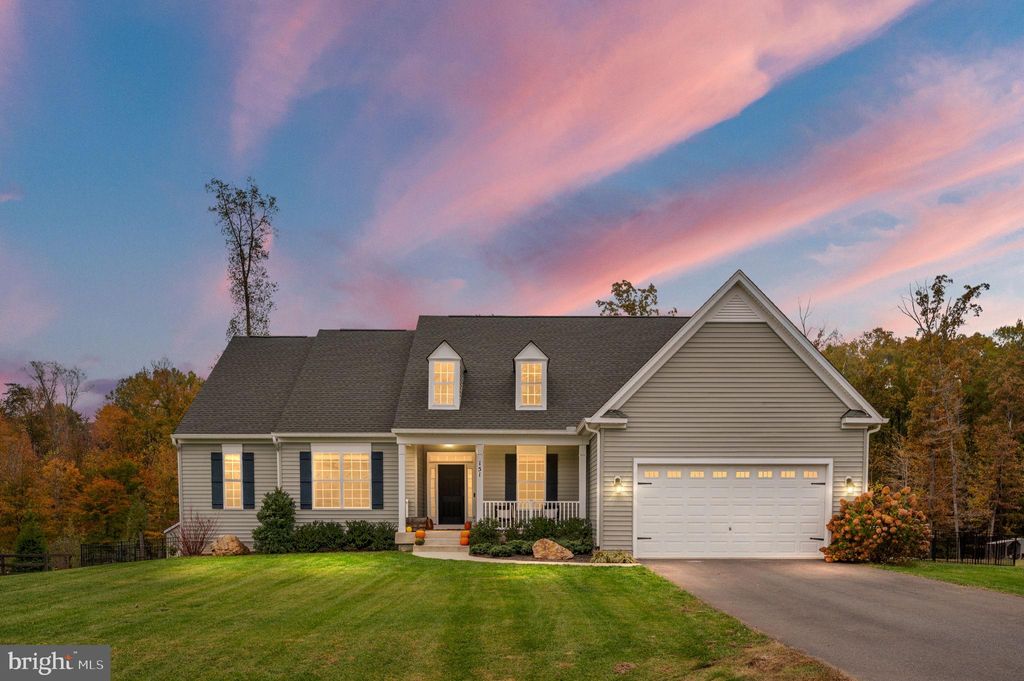 Photo of 151 Moffett Lane, FREDERICKSBURG, VA 22406 (MLS # VAST2043732)