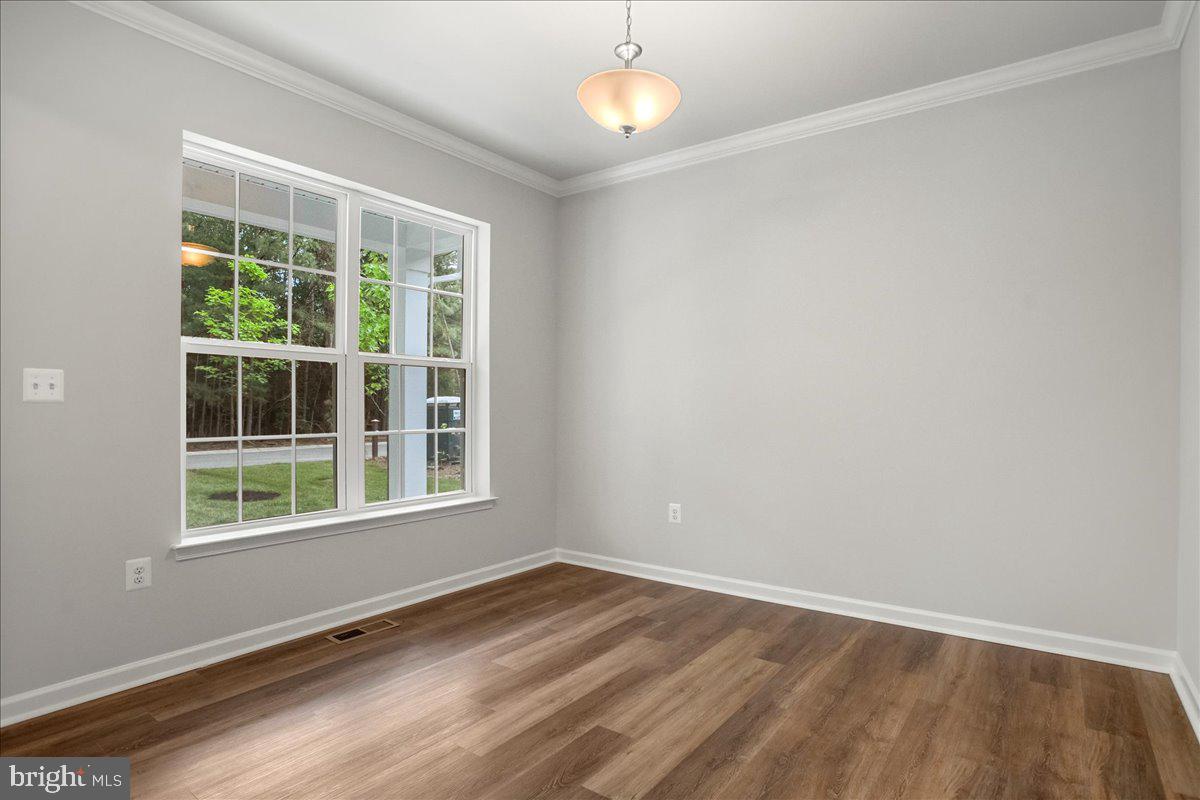 SWAN POINT - Residential