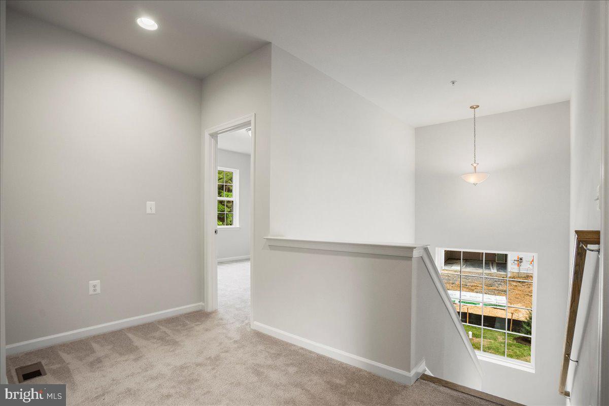 SWAN POINT - Residential