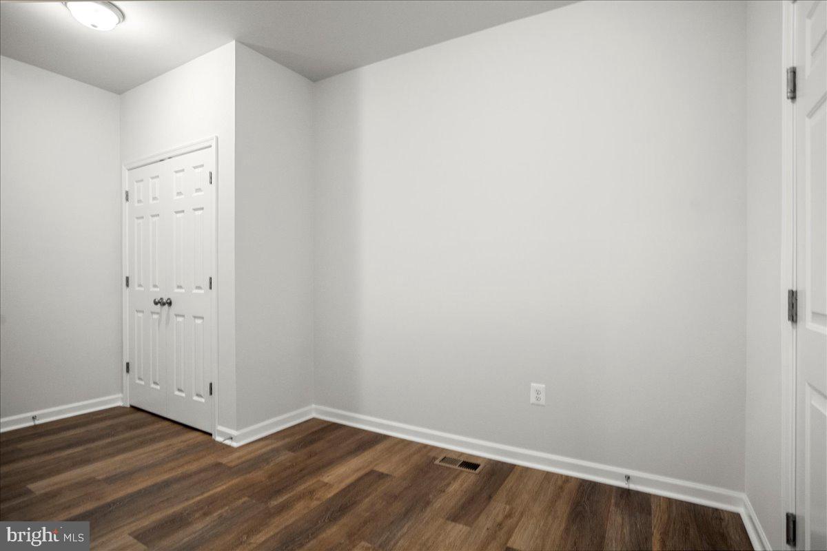 SWAN POINT - Residential