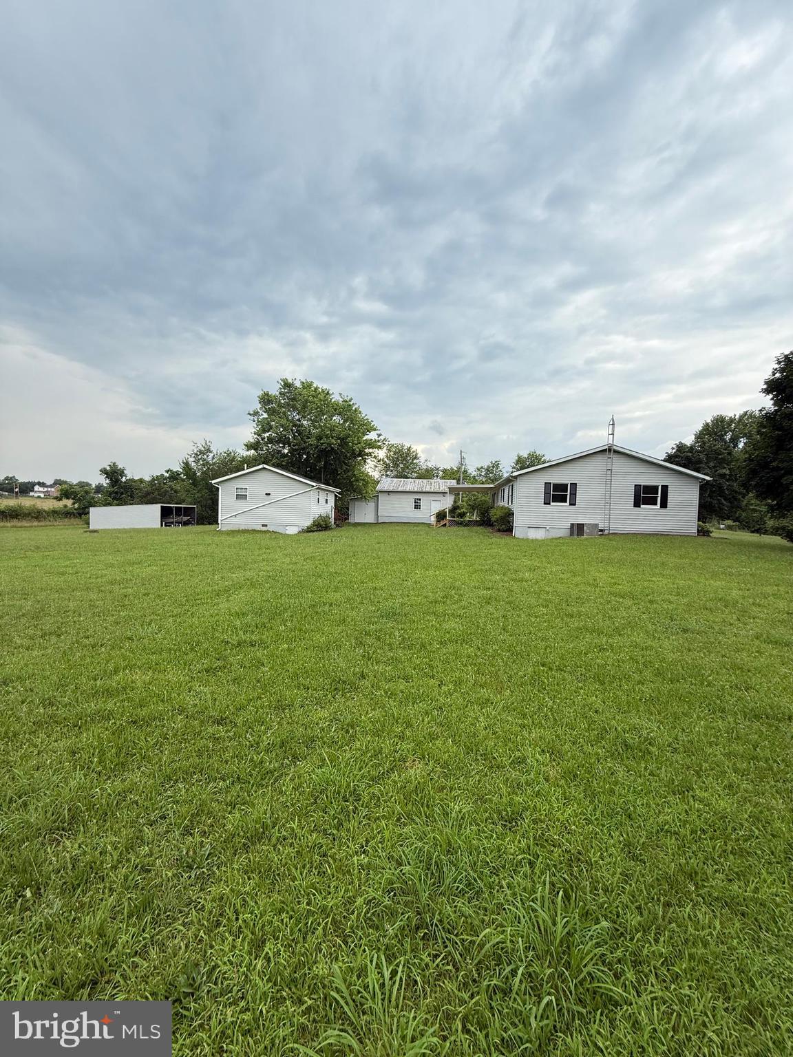 HENSELL HEIGHTS - Residential