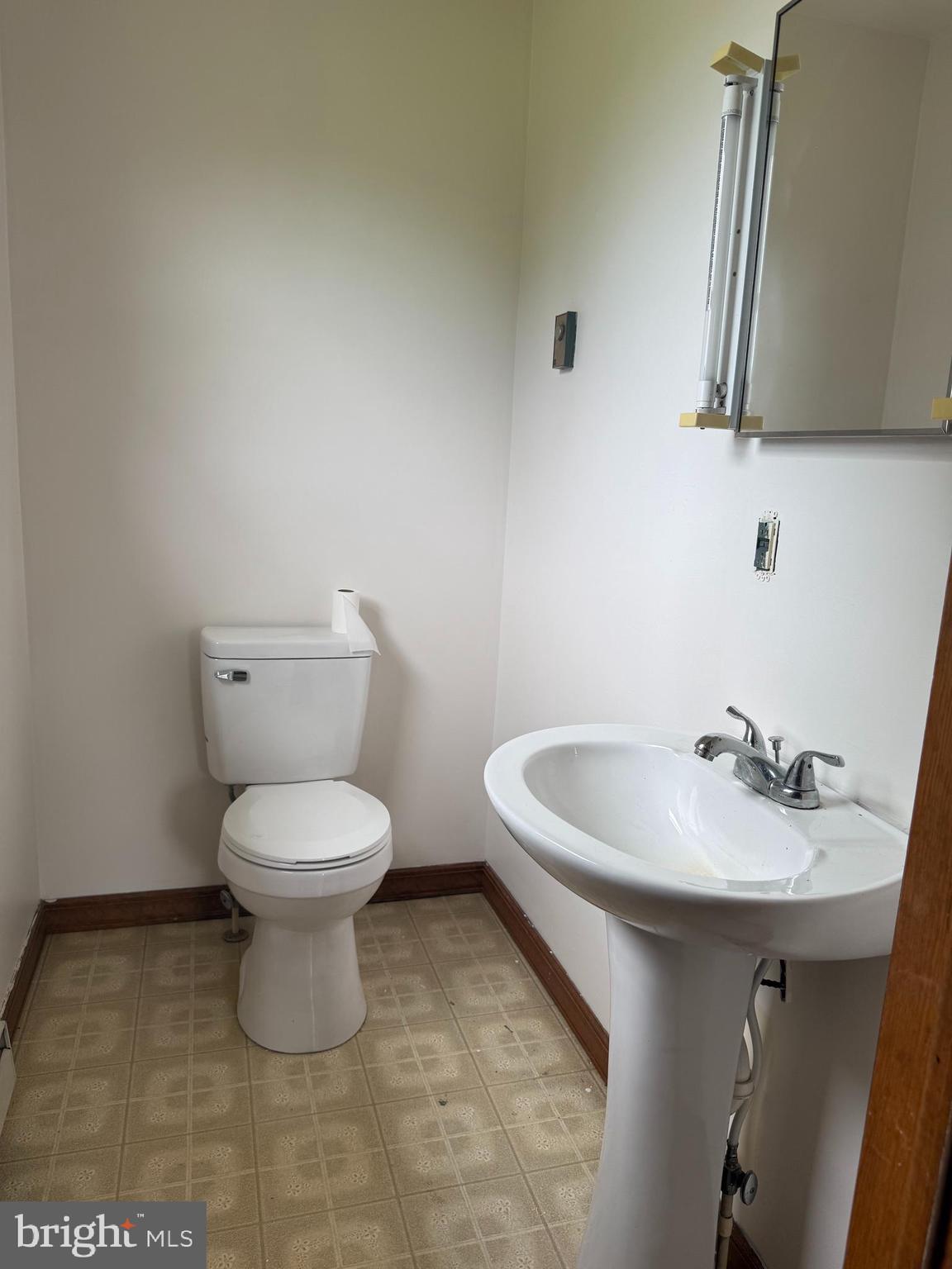 HENSELL HEIGHTS - Residential