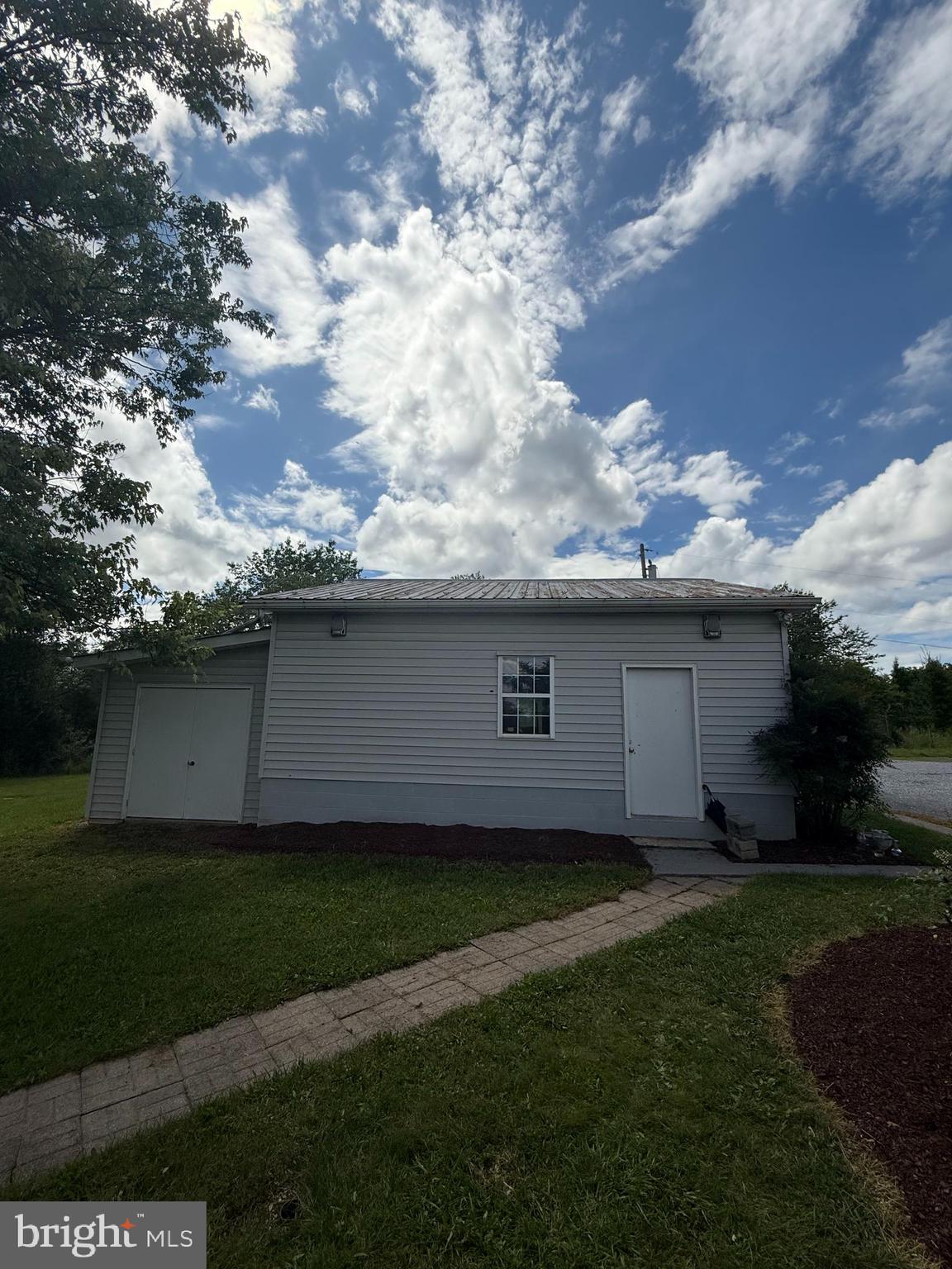 HENSELL HEIGHTS - Residential