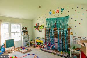 TANGLEWOOD - Residential