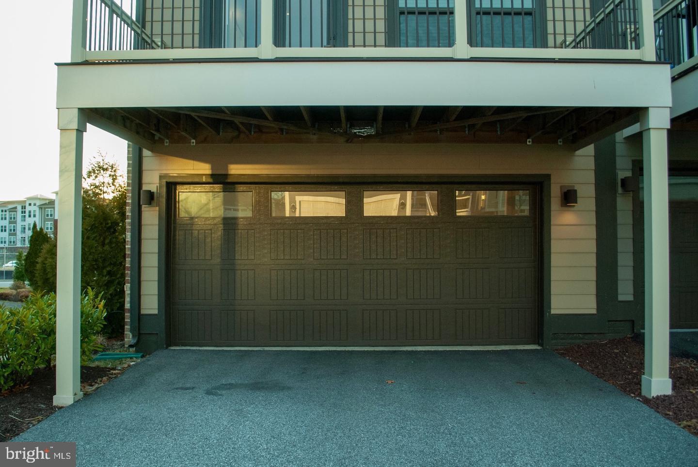 GREENLEIGH AT CROSSROADS - Residential Lease