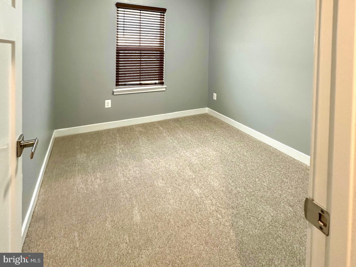 GREENLEIGH AT CROSSROADS - Residential Lease