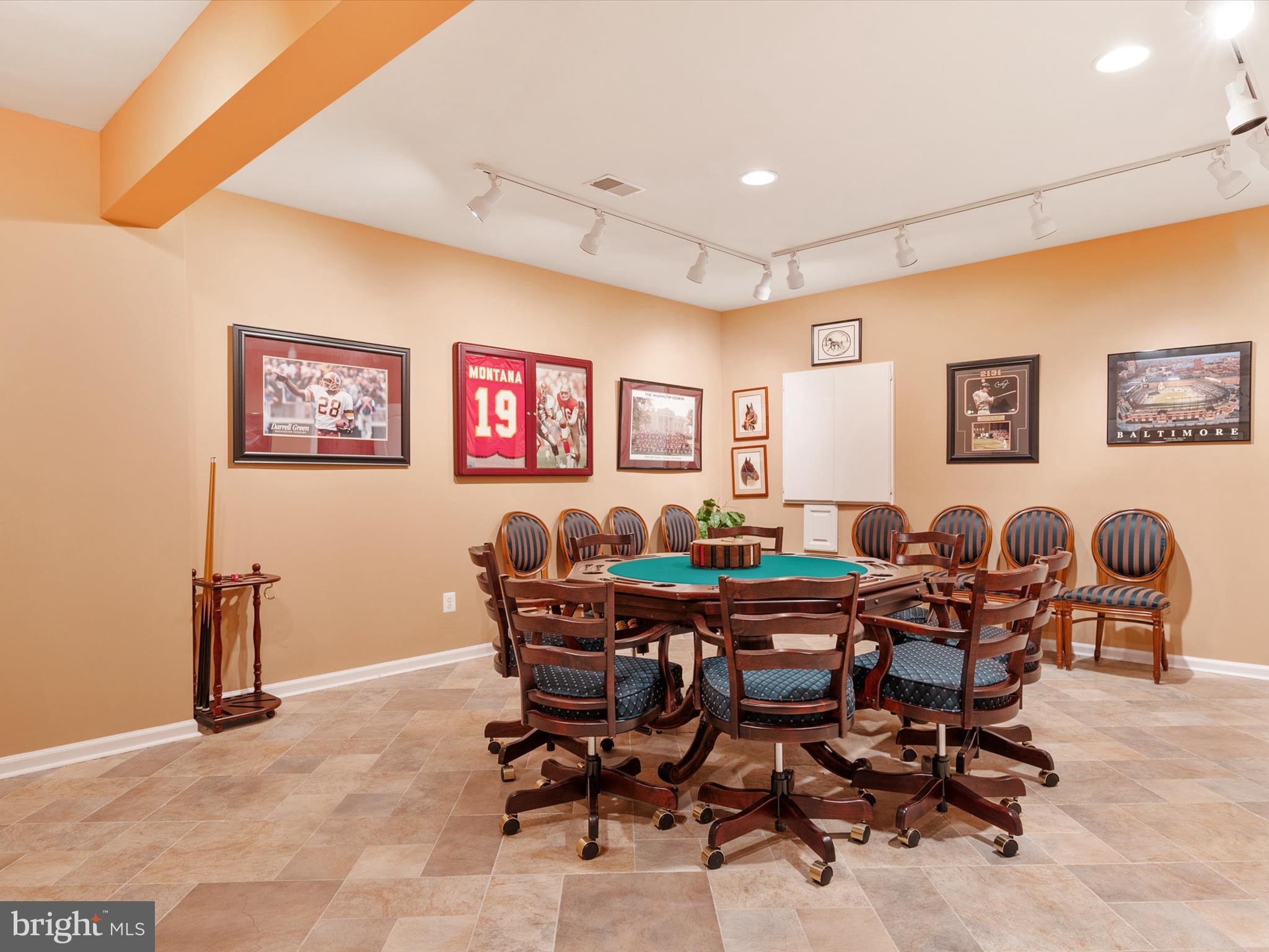 SOUTH RIVER CROSSING - Residential