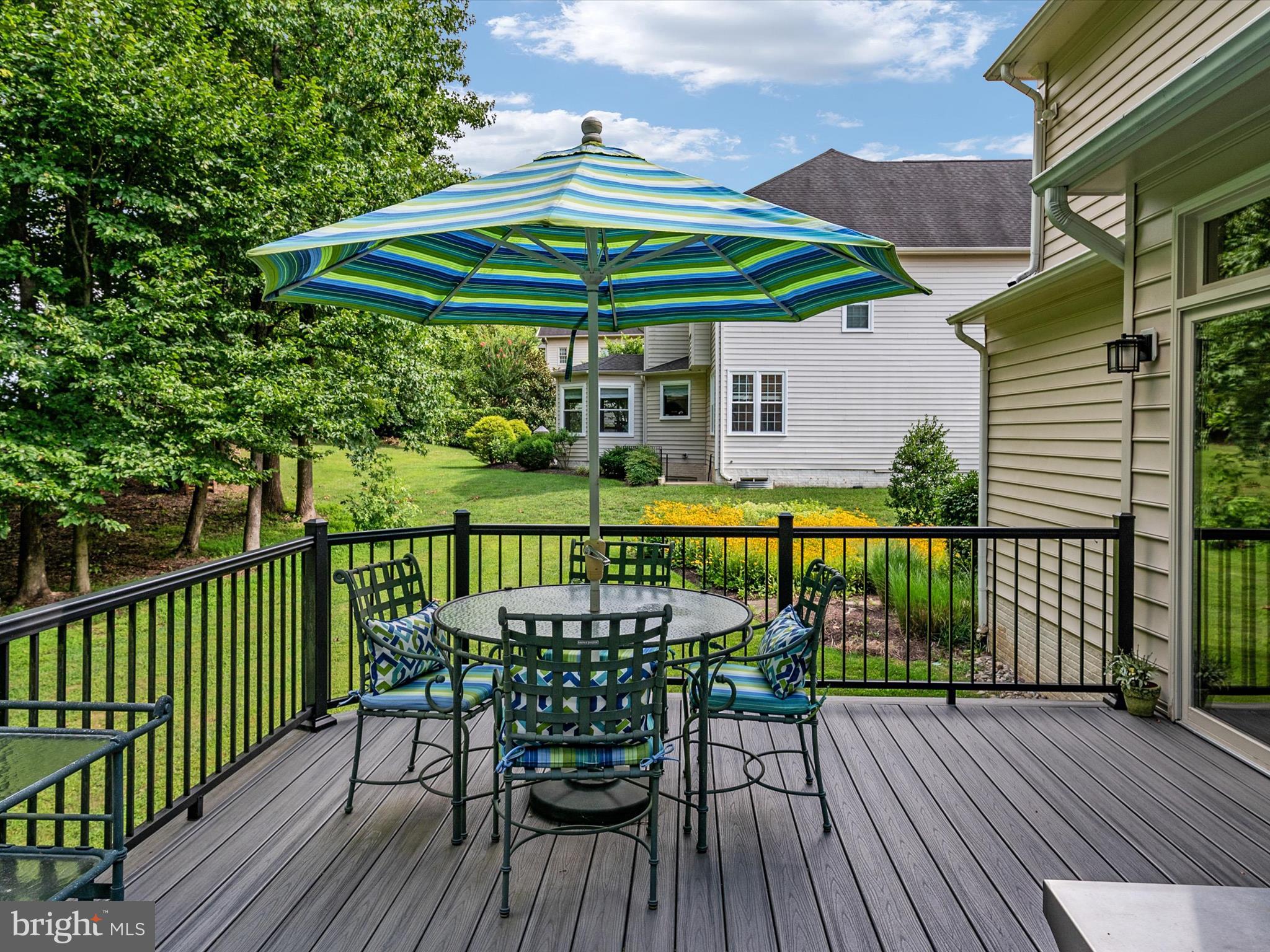 SOUTH RIVER CROSSING - Residential