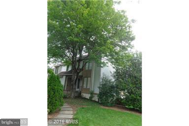 FAIR WOODS - Residential Lease