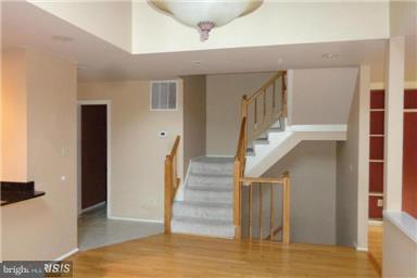 FAIR WOODS - Residential Lease