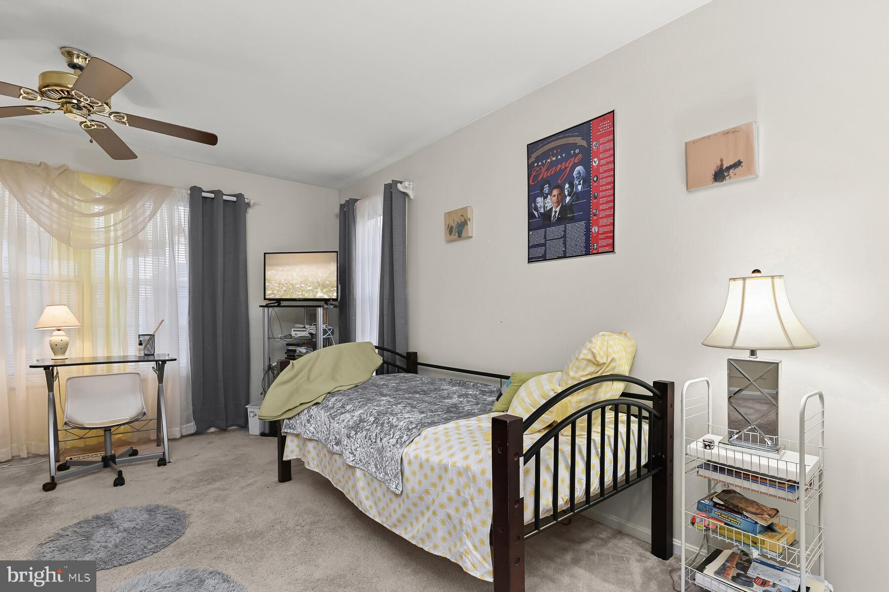 GABLE FIELD - Residential