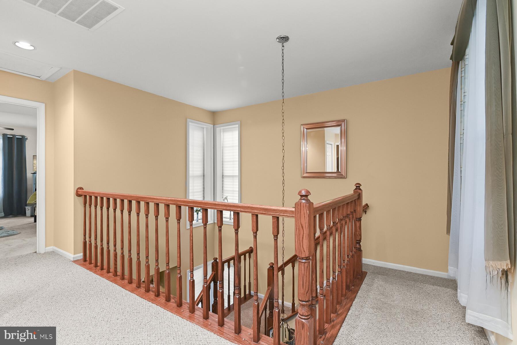 GABLE FIELD - Residential