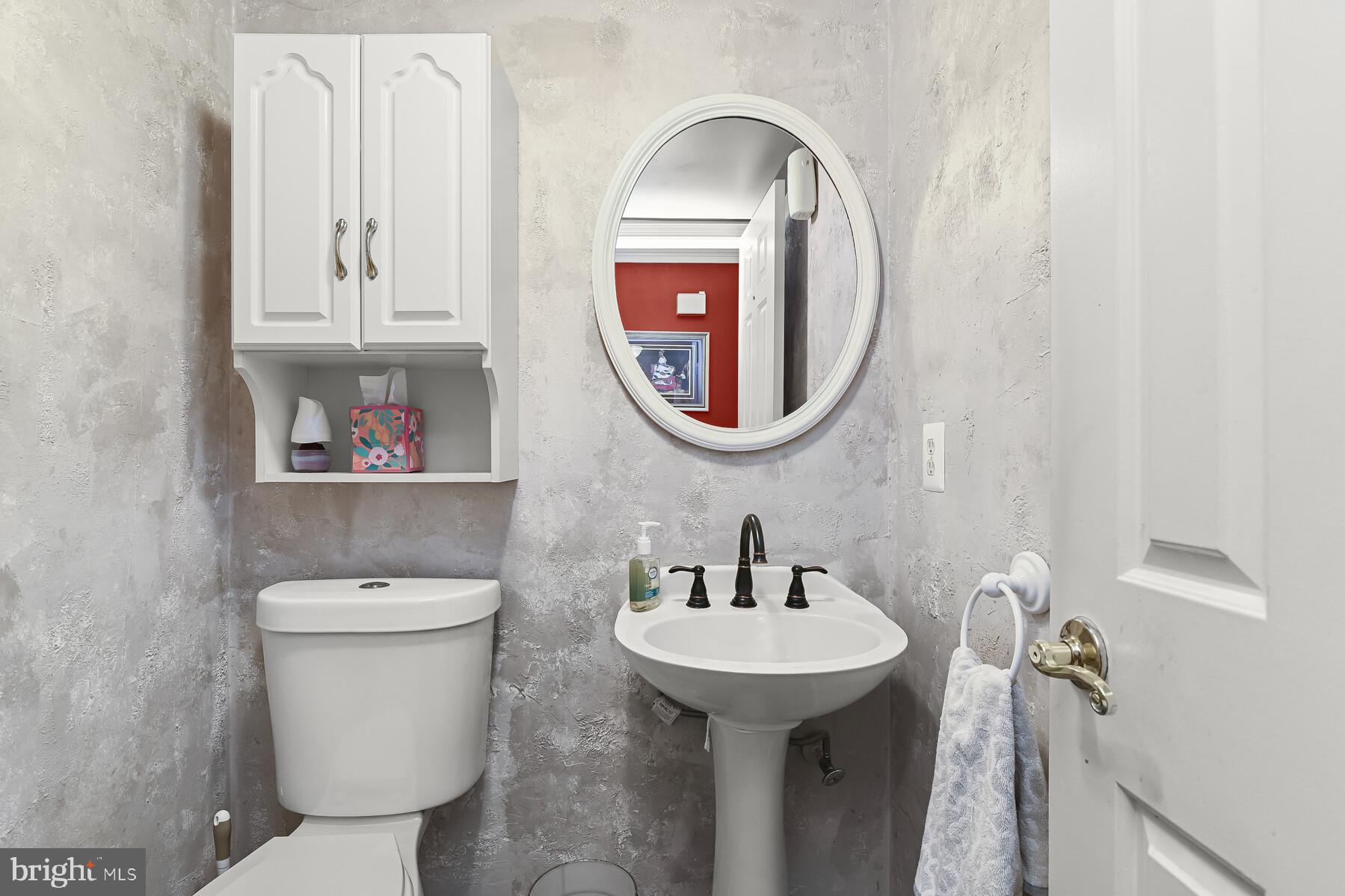 GABLE FIELD - Residential