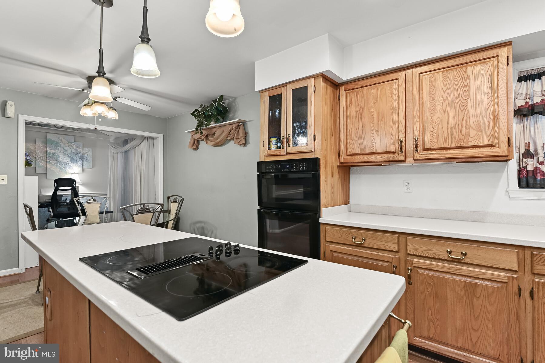 GABLE FIELD - Residential