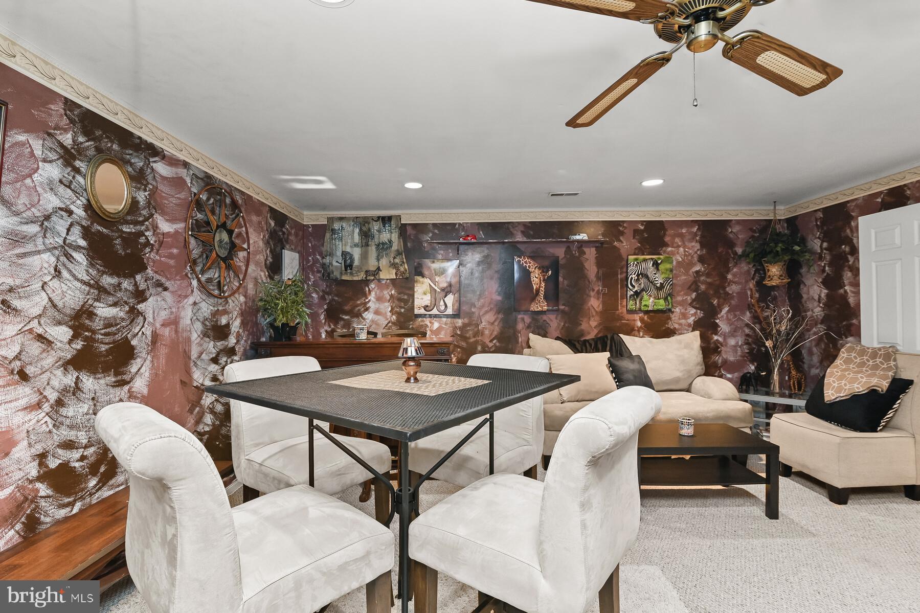 GABLE FIELD - Residential