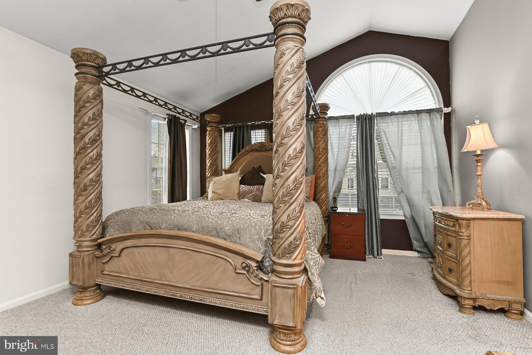 GABLE FIELD - Residential